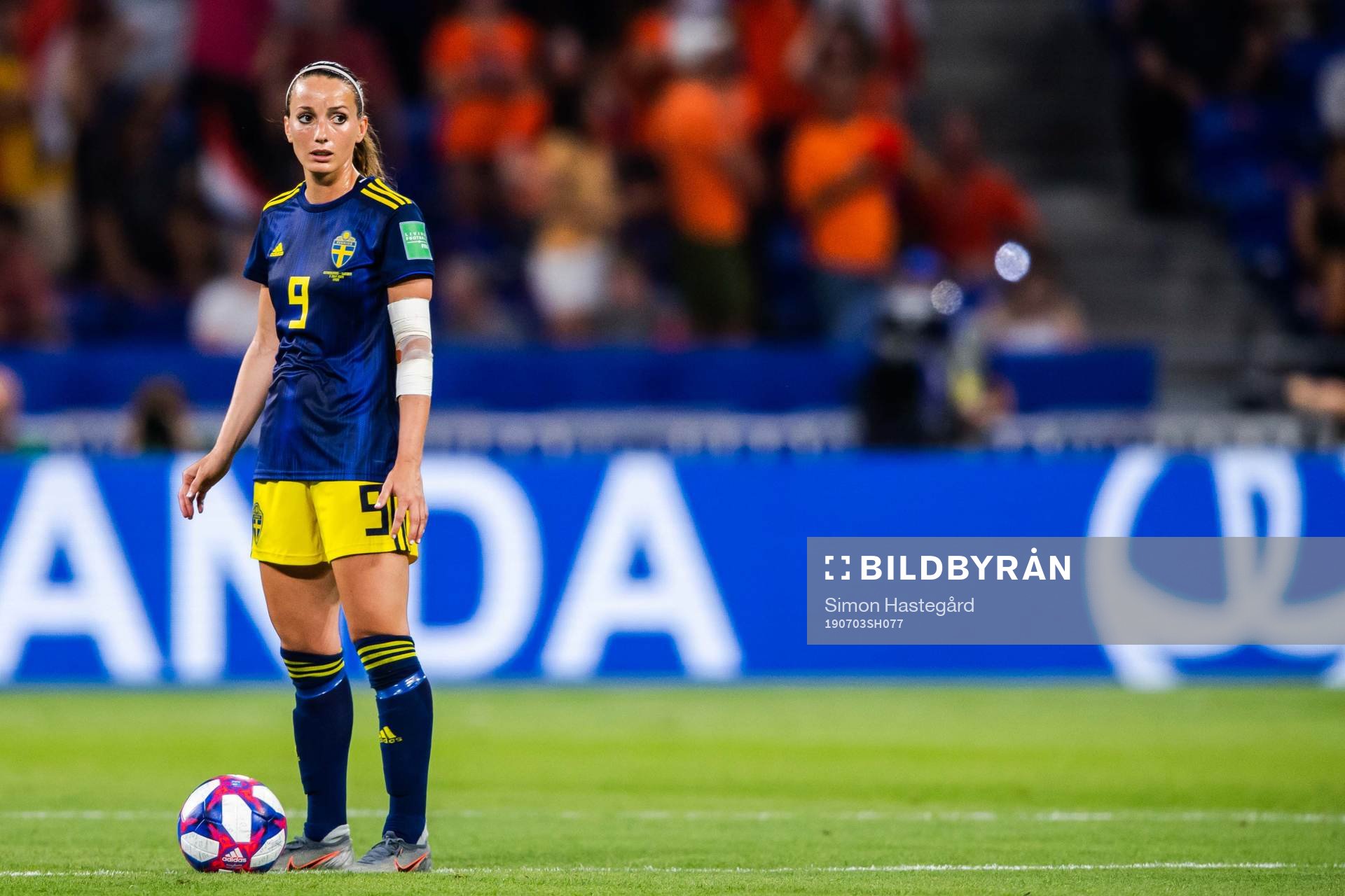 Kosovare Asllani of Sweden looks dejected