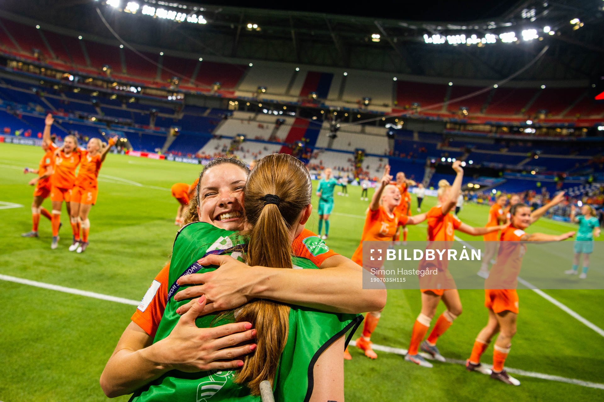 Dominique Bloodworth of Netherlands celebrates
