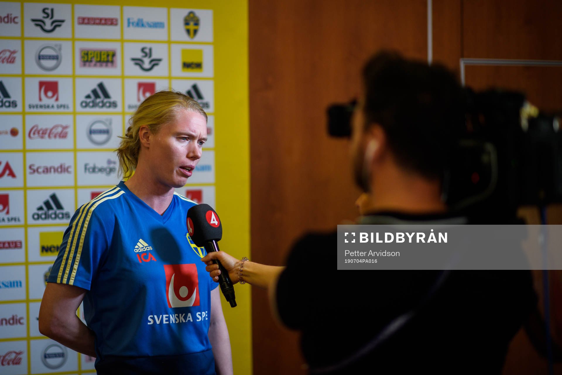 Goalkeeper Hedvig Lindahl of Sweden