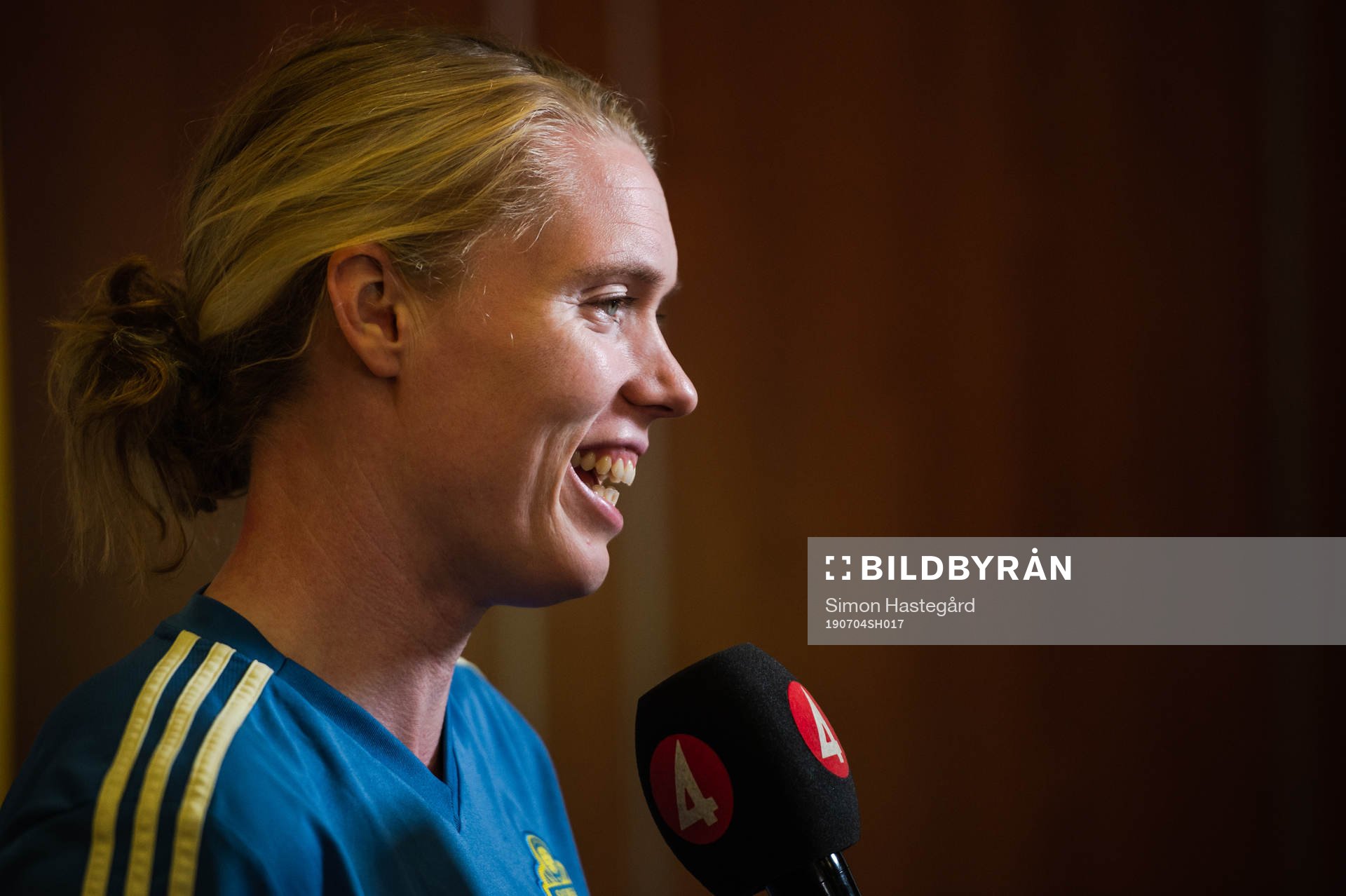 Goalkeeper Hedvig Lindahl of Sweden