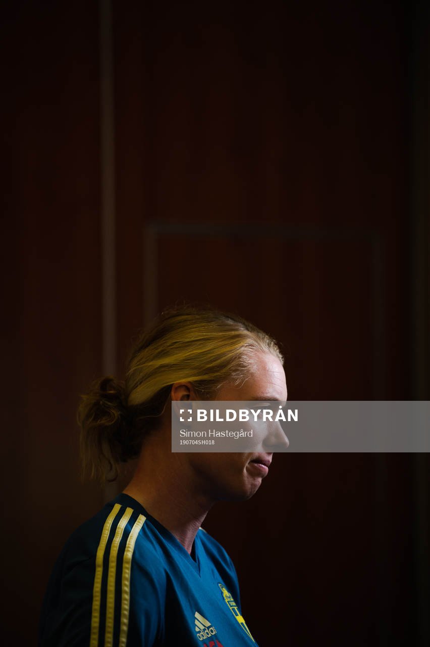 Goalkeeper Hedvig Lindahl of Sweden