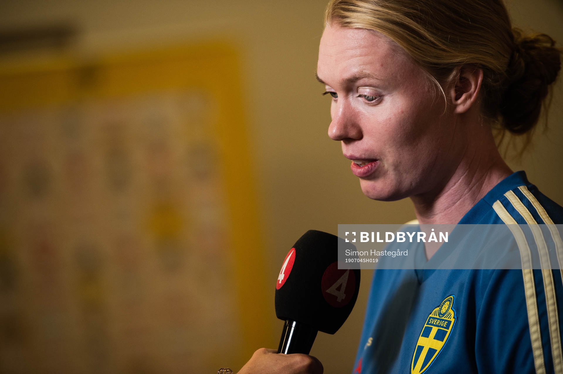 Goalkeeper Hedvig Lindahl of Sweden