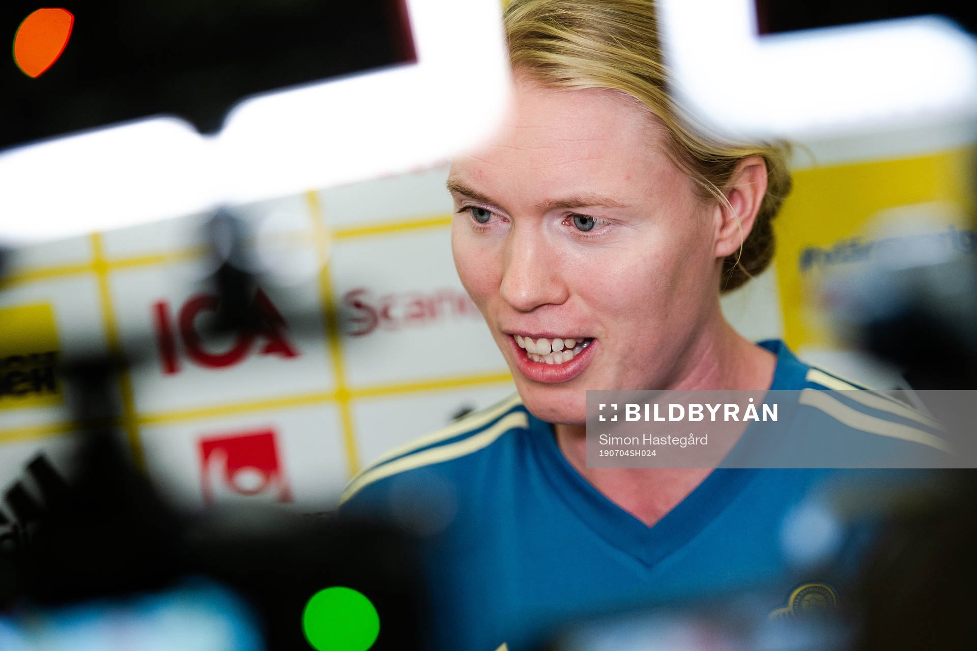 Goalkeeper Hedvig Lindahl of Sweden