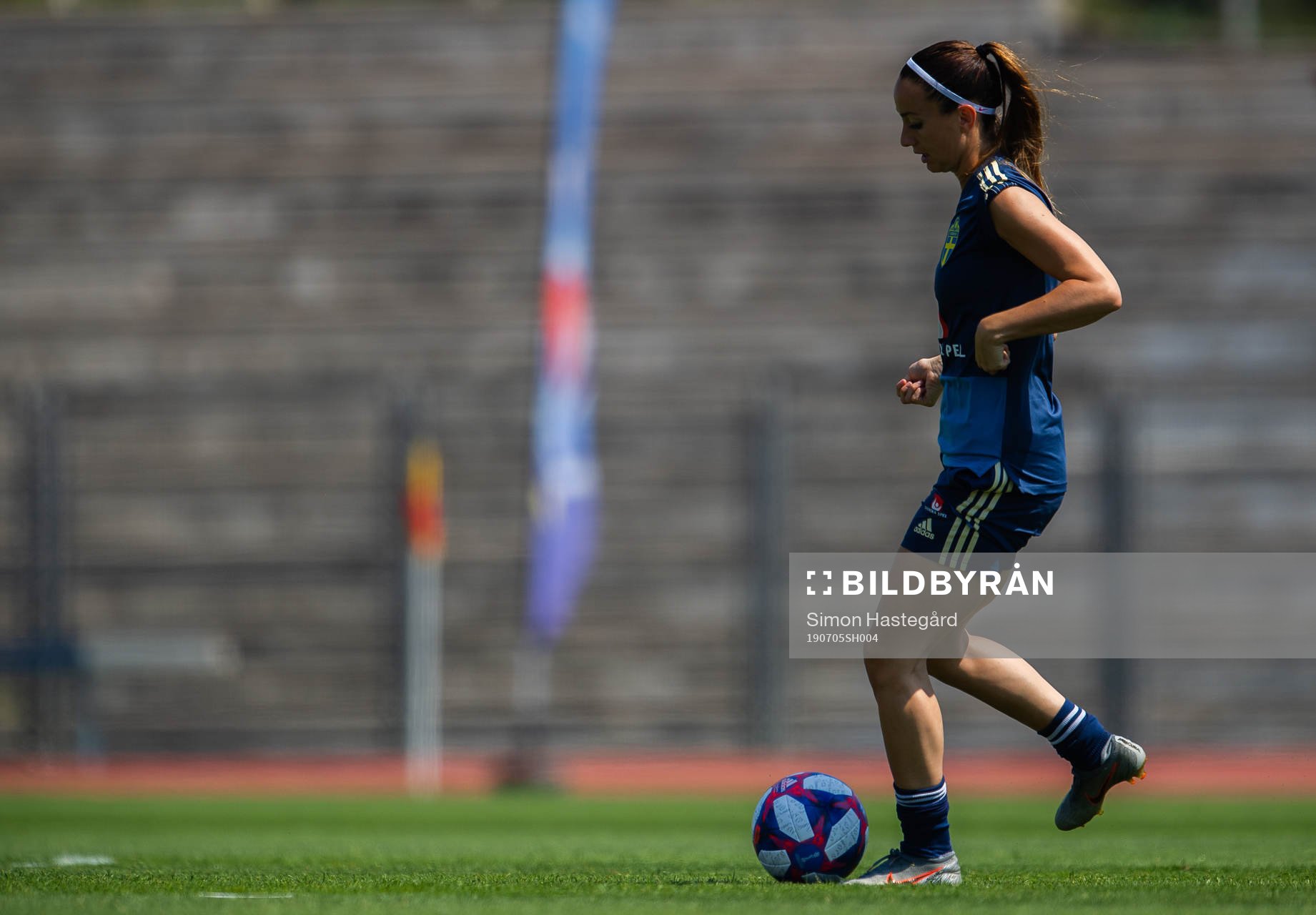 Kosovare Asllani of Sweden