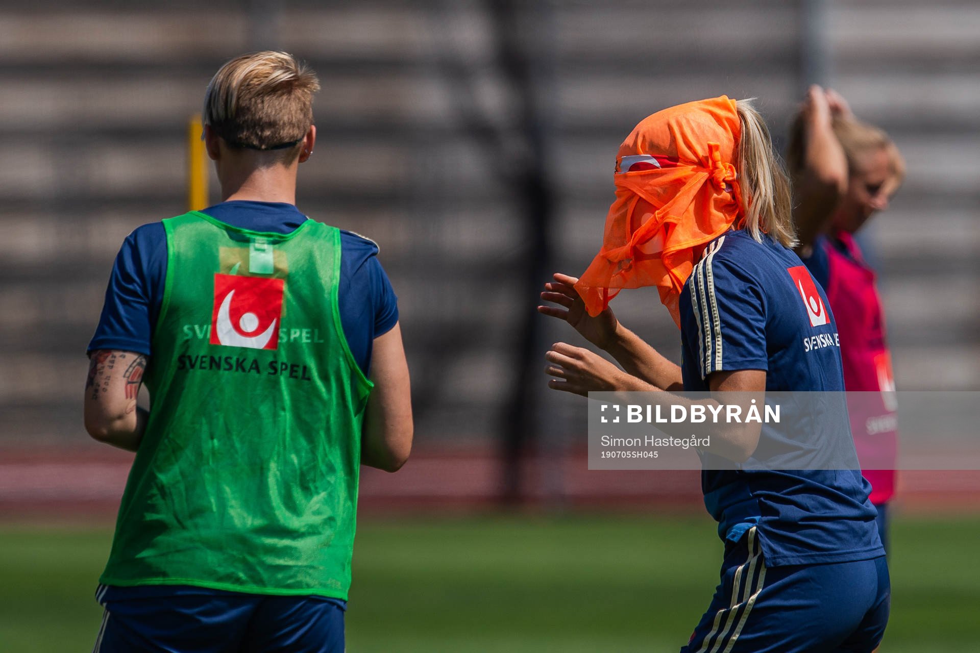 Nilla Fischer and Linda Sembrant of Sweden