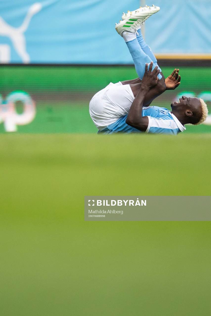 Malmö FFs Bonke Innocent har ont