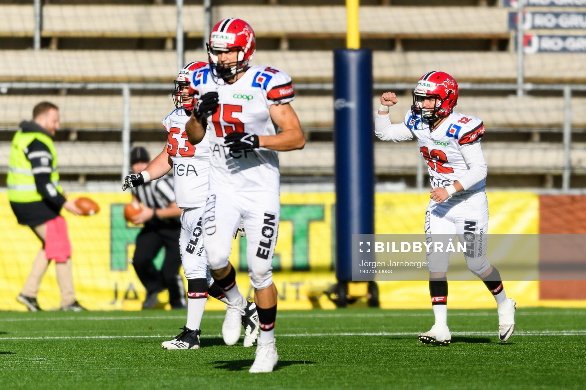 Carlstad Crusaders David Nyhlén jublar
