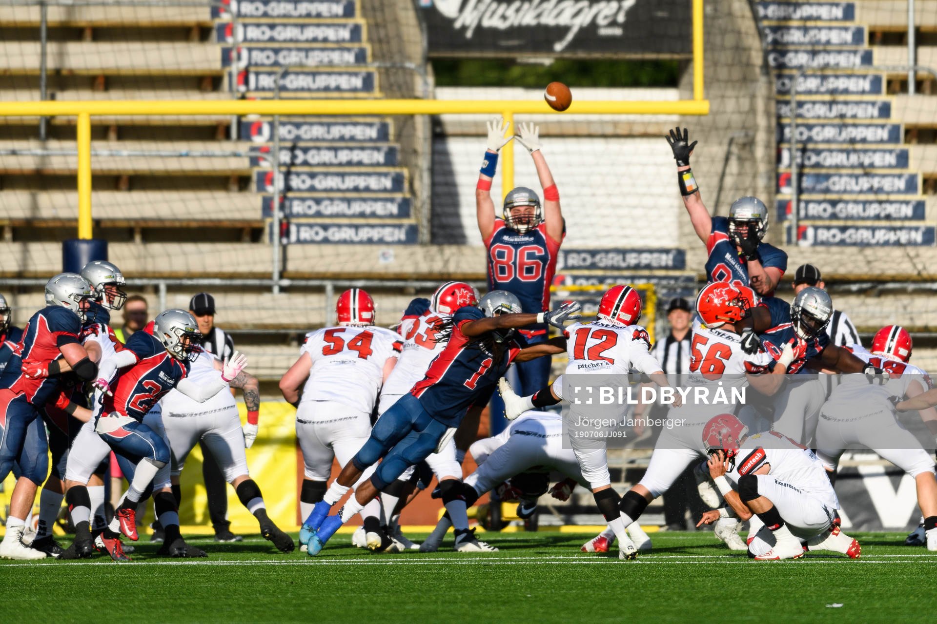 Carlstad Crusaders David Nyhlén skjuter extrapoäng