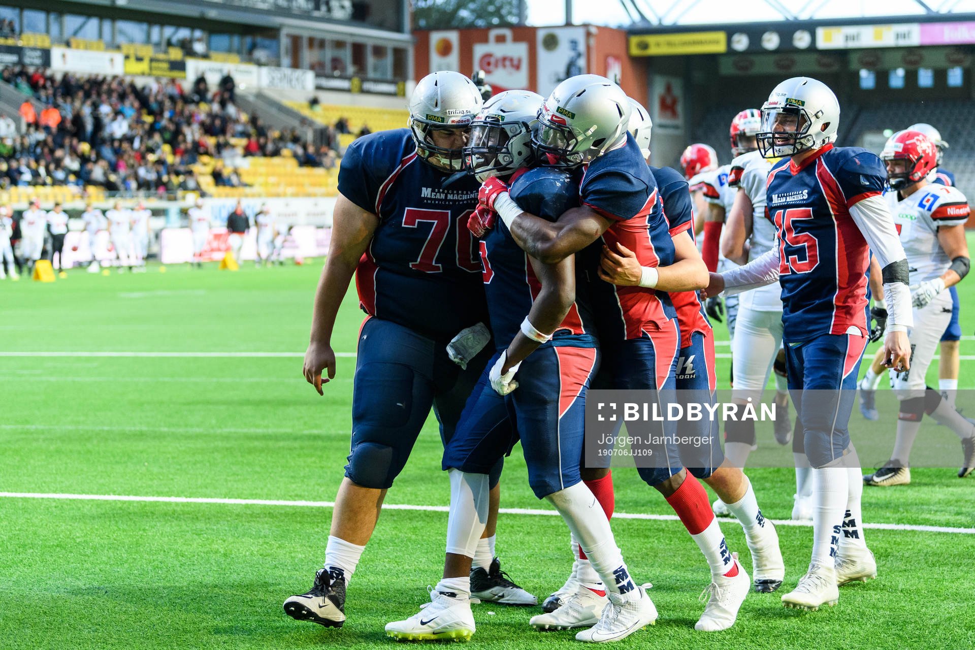 Stockholm Mean Machines Joshua Arena kramas om av