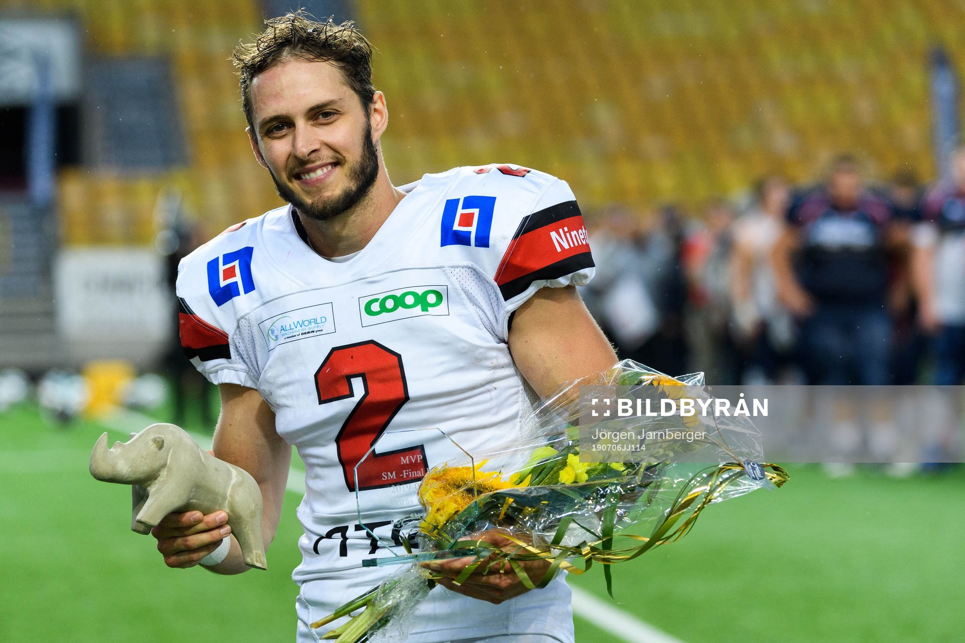 Carlstad Crusaders Philip Juhlin får pris som MVP