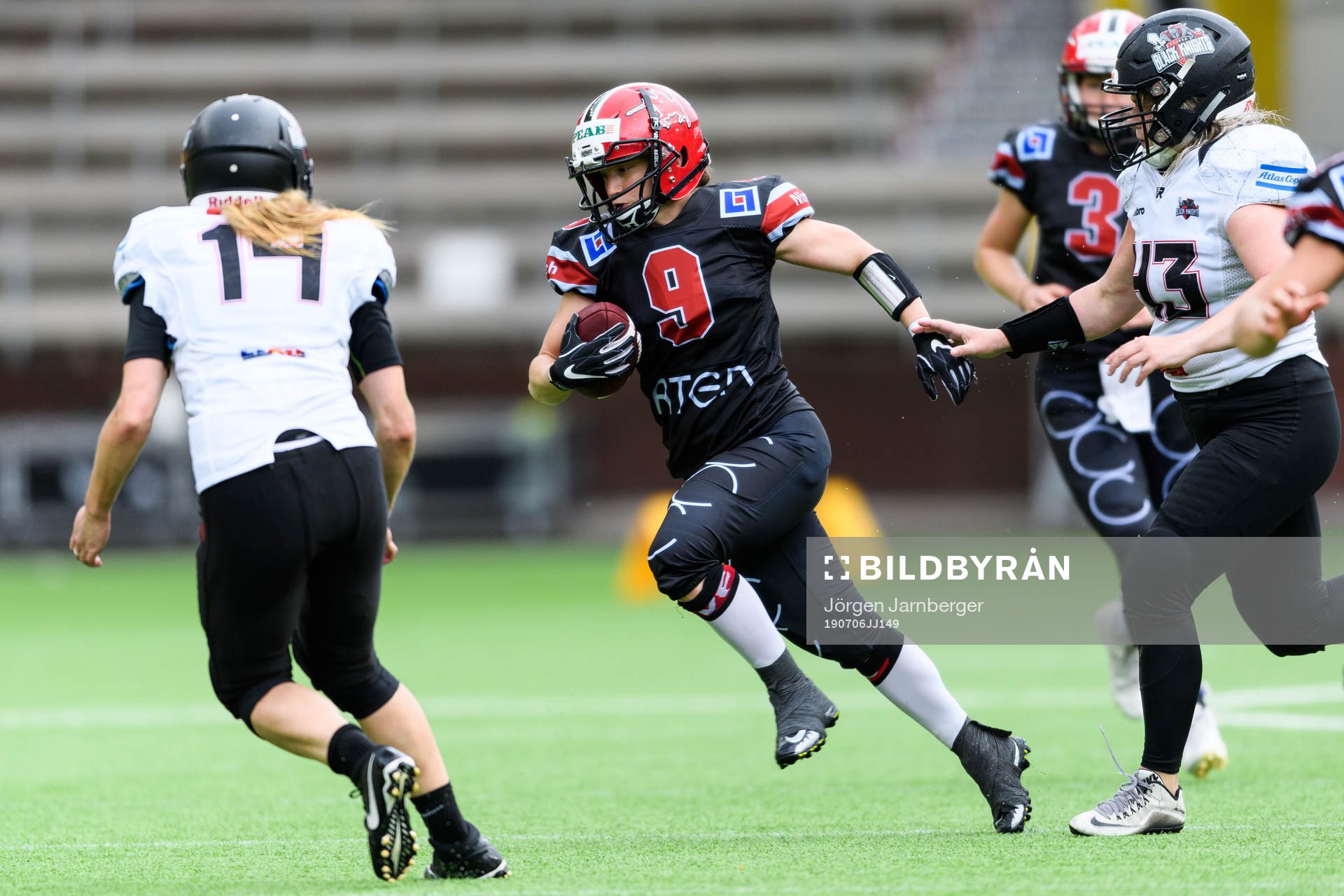 Carlstad Crusaders Anna Hedström och Örebro Black Knights