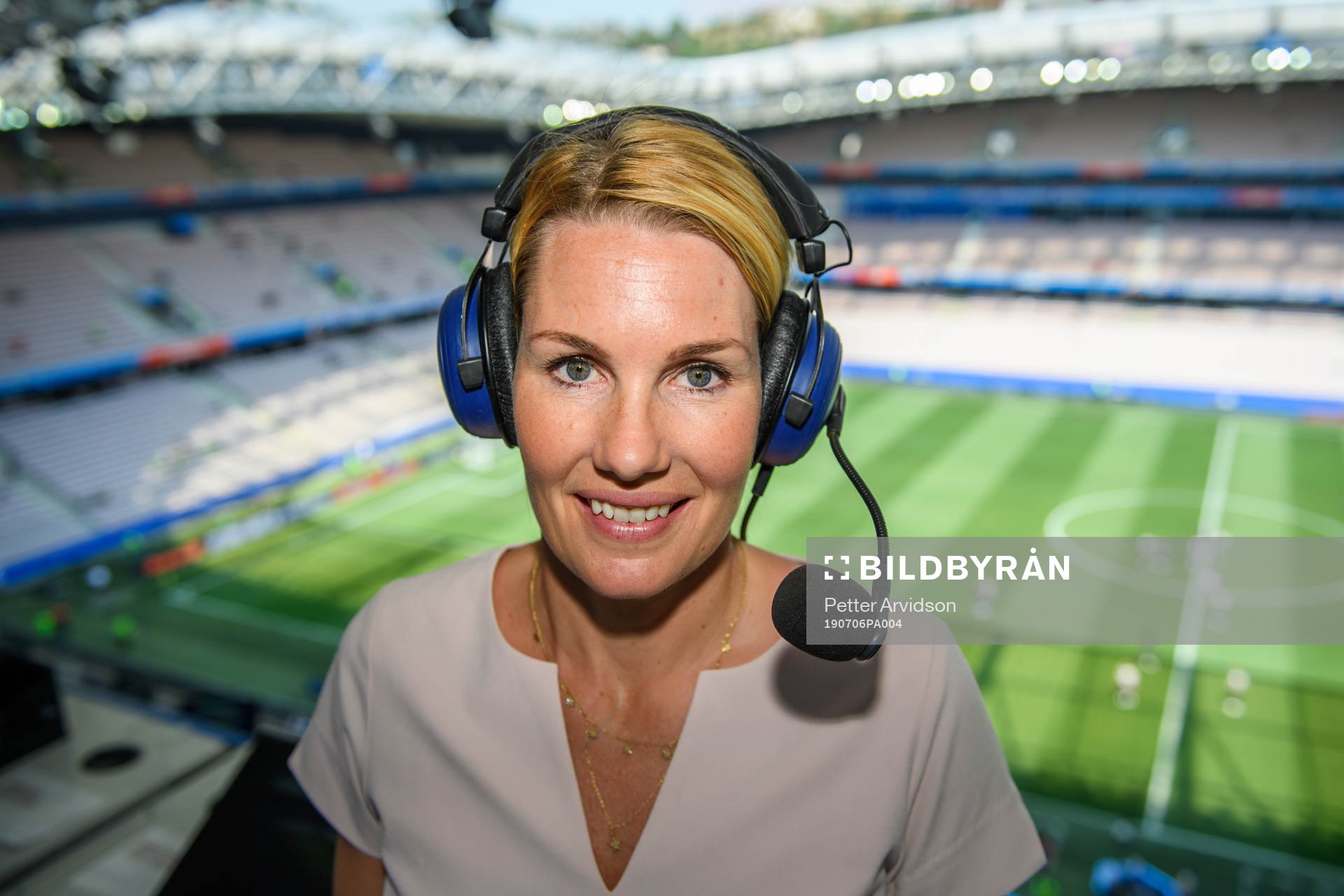 Hanna Marklund, commentator of TV4/ Cmore ahead the FIFA