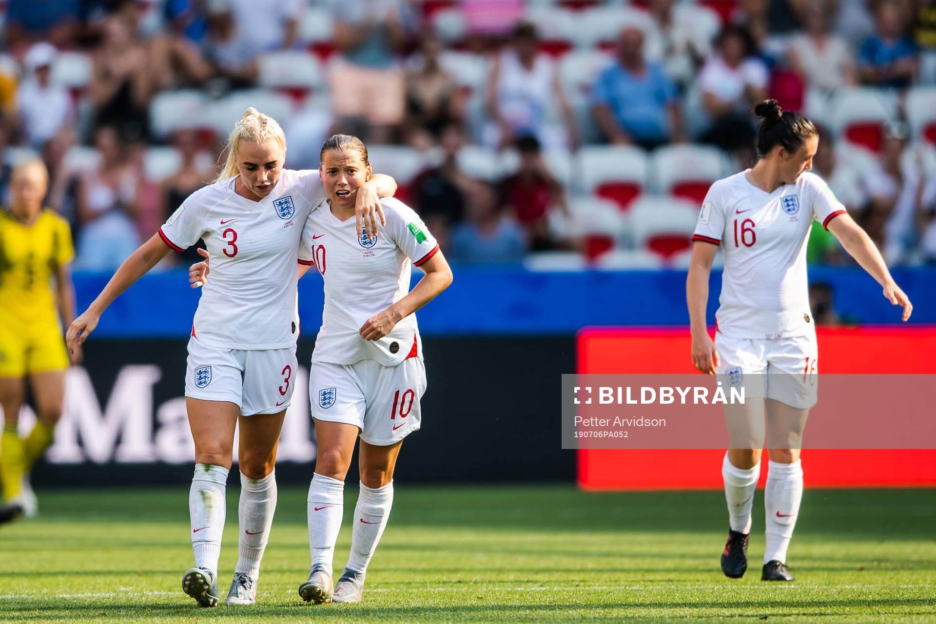Alex Greenwood, Fran Kirby and Jade Moore of England