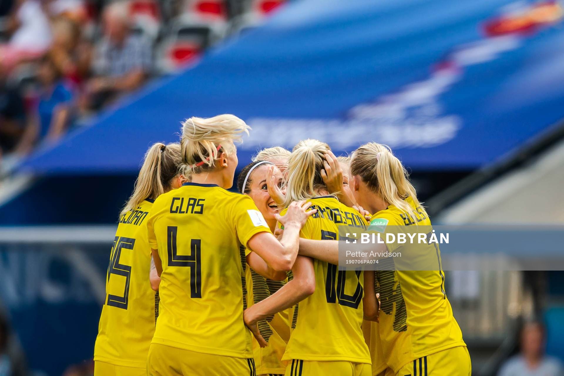 Sofia Jakobsson of Sweden celebrate with teammates
