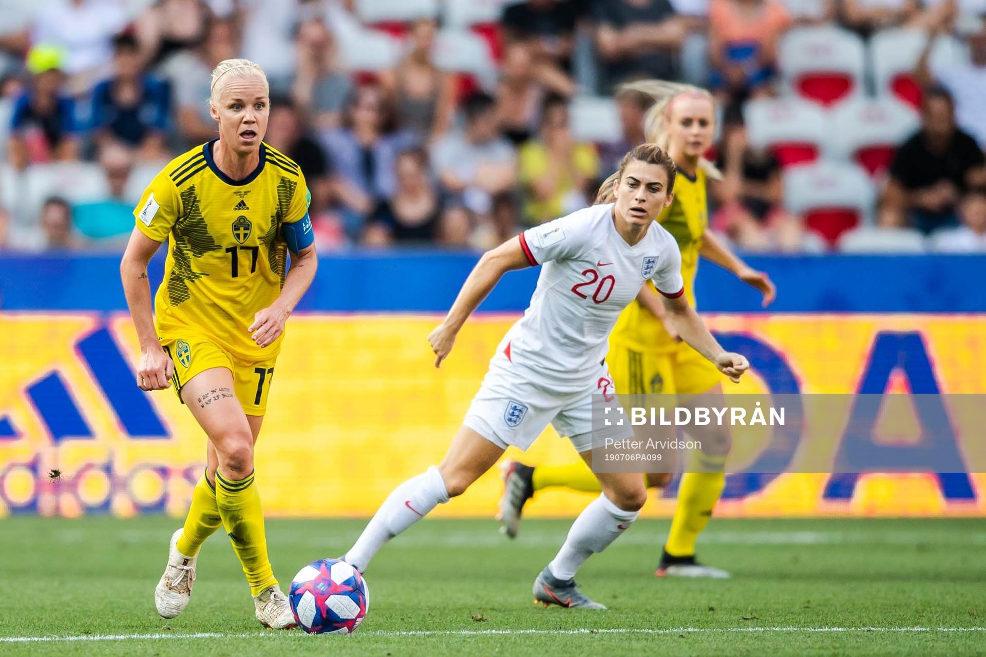 Caroline Seger of Sweden and Karen Carney of England