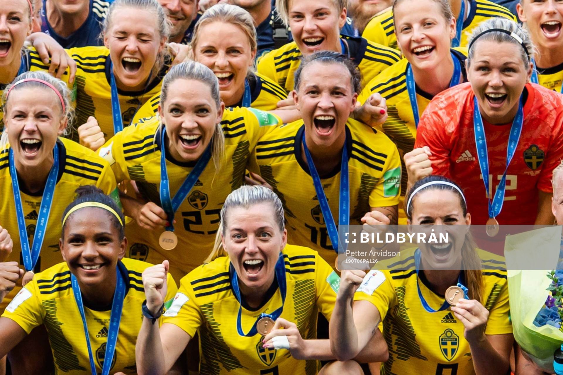 Players of Sweden celebrate with their bronze medals after the FIFA Women's World Cup bronze medal game between England and Sweden on July 6, 2019 in Nice.