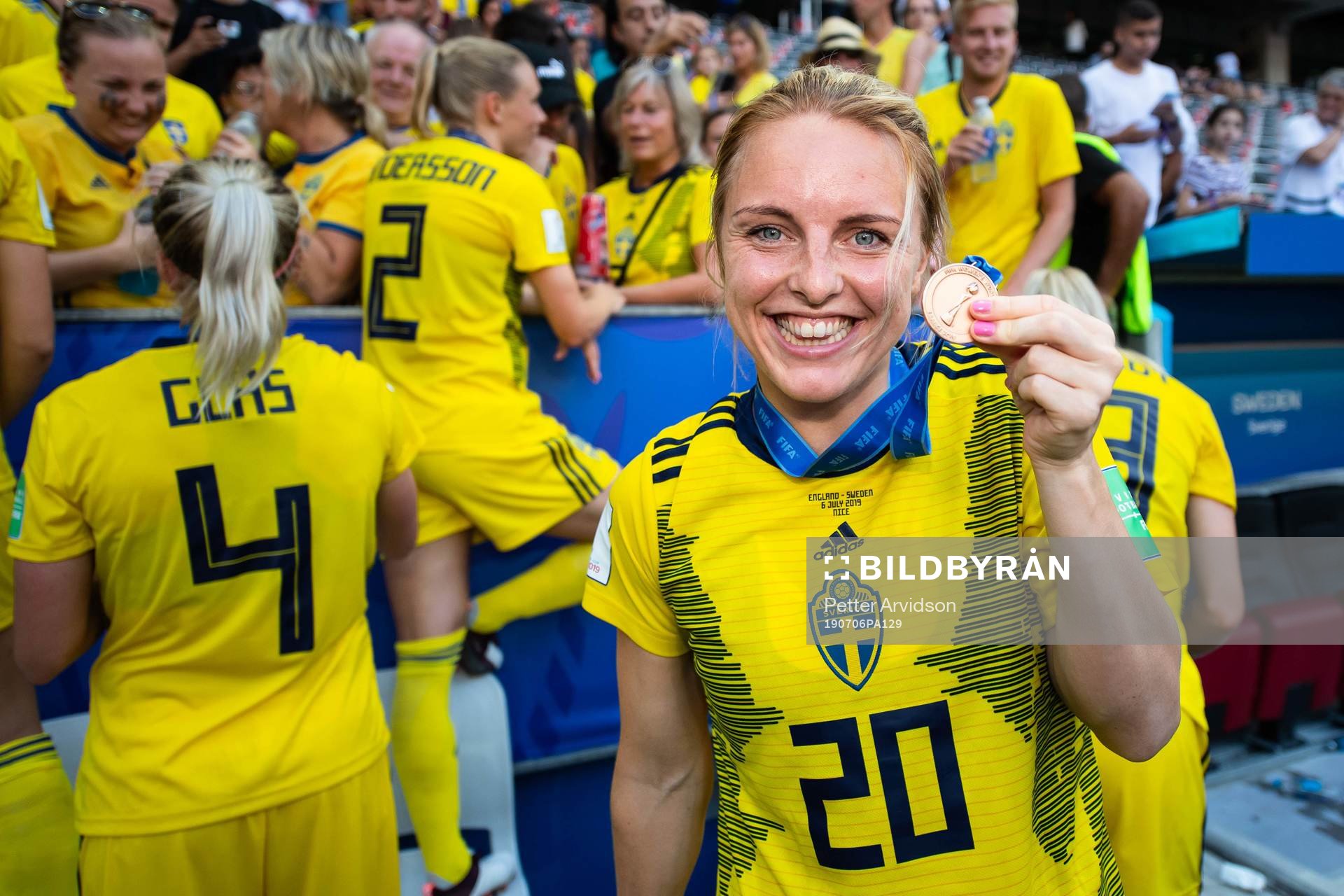 Mimmi Larsson of Sweden celebrate with her bronze medal