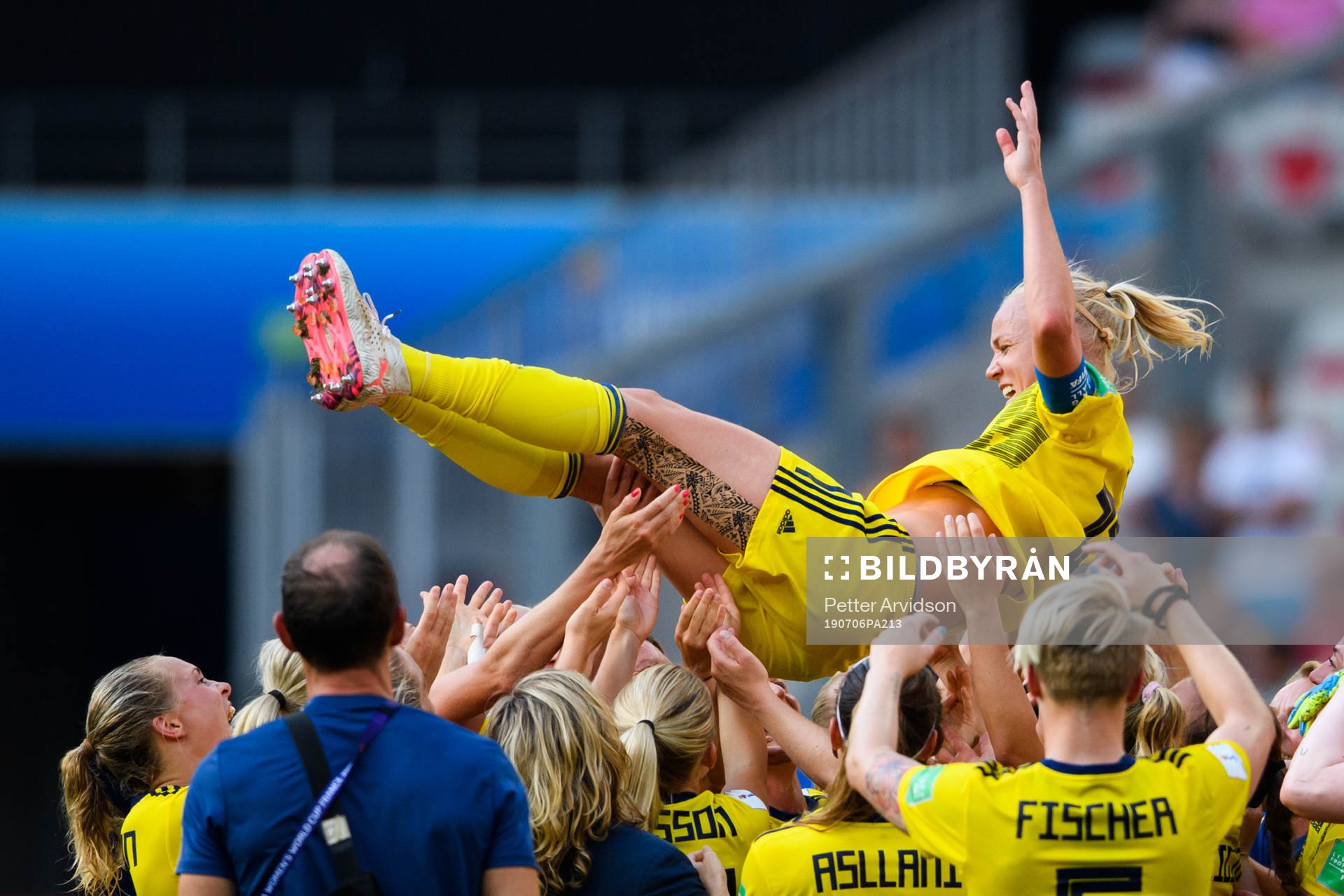 Caroline Seger of Sweden celebrate with teammates