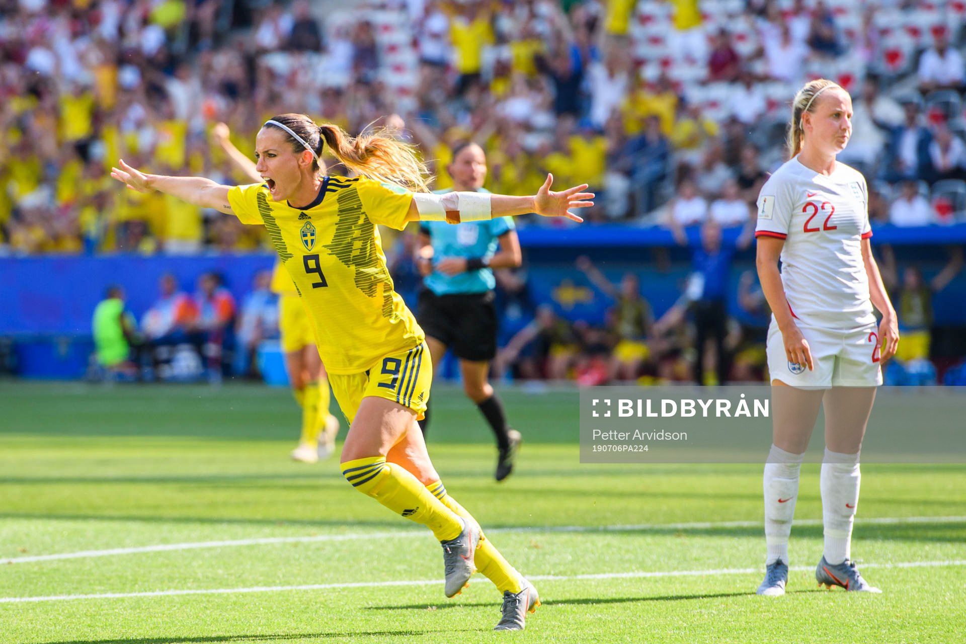 Kosovare Asllani of Sweden celebrates