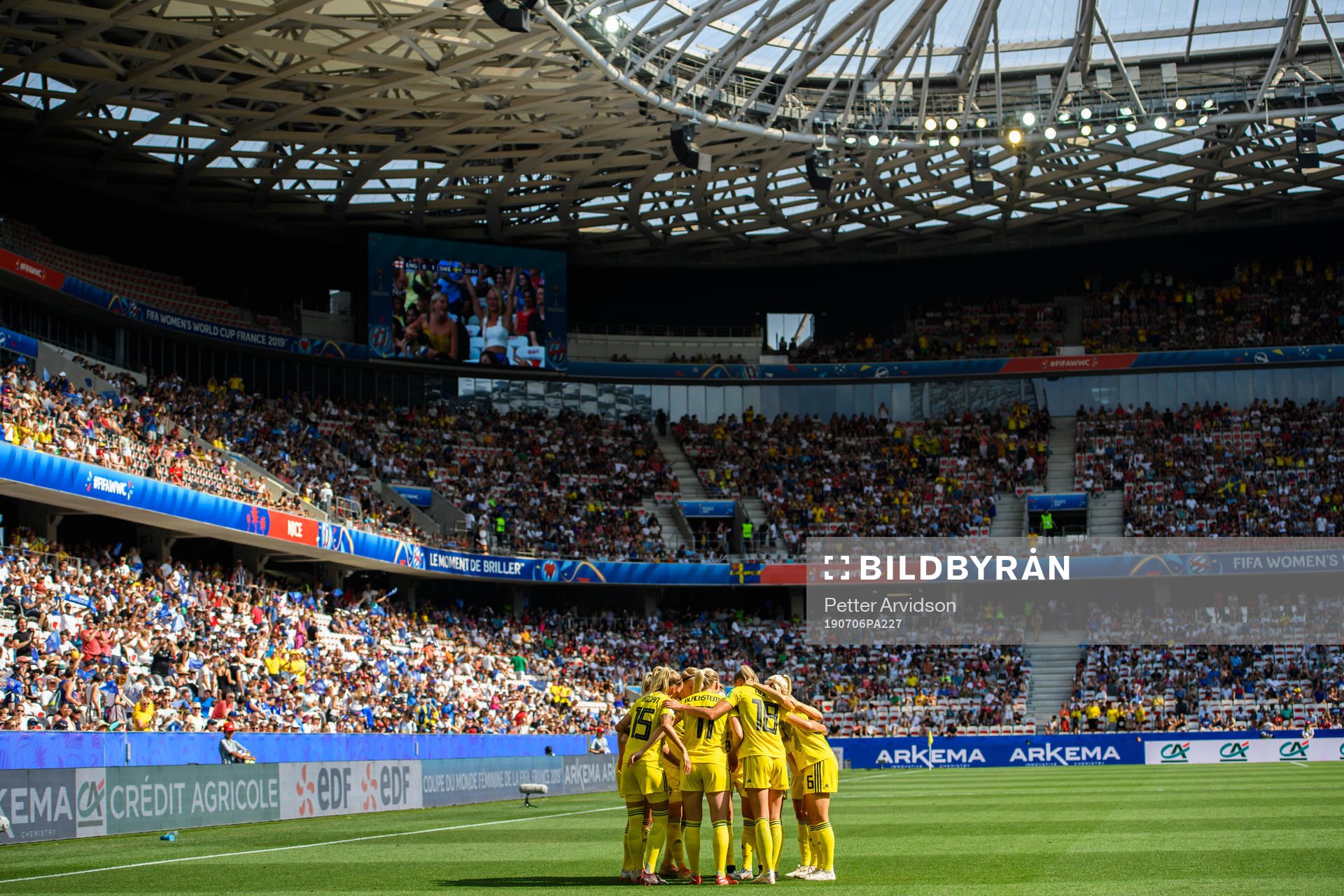 The players of Sweden celebrate