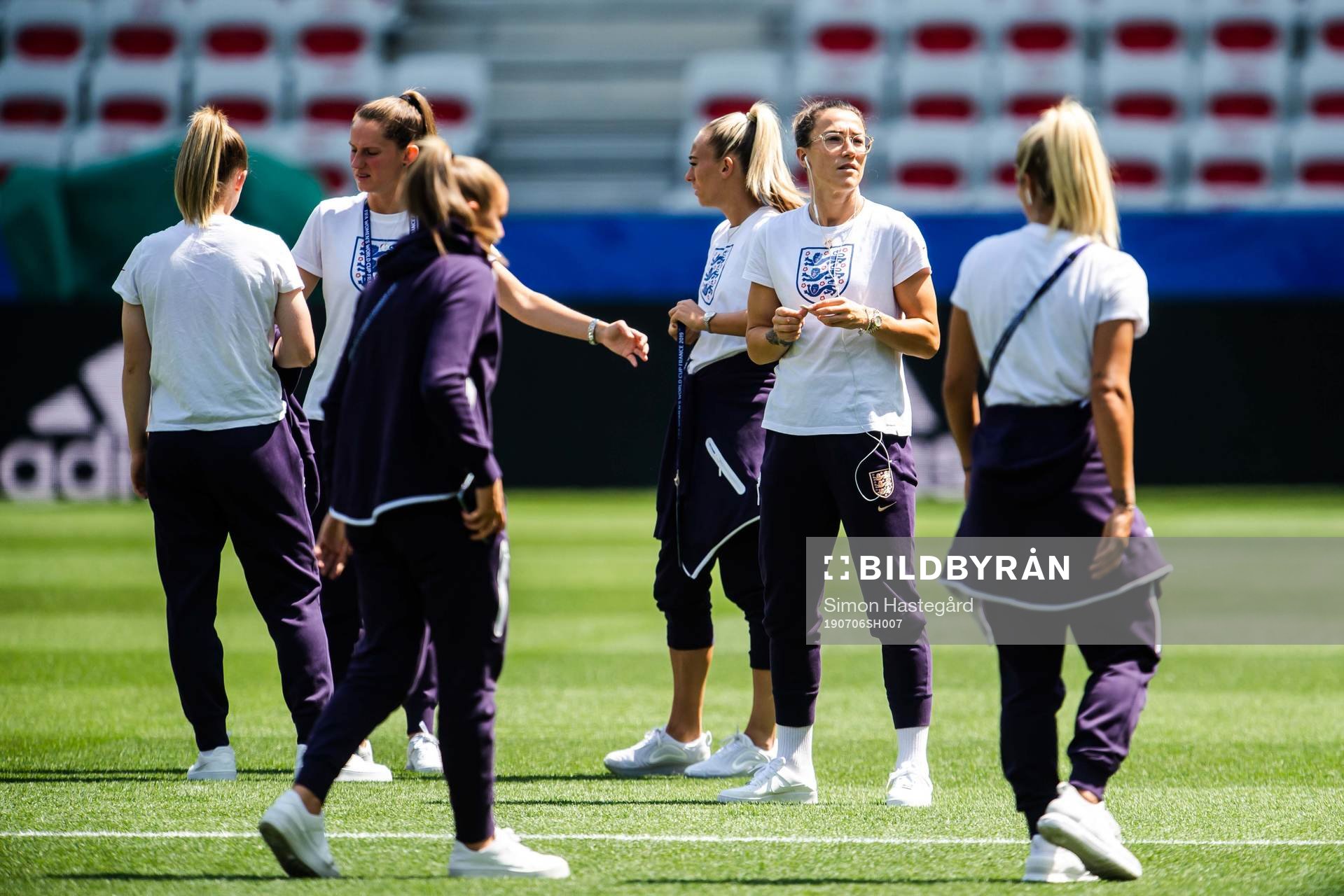 Lucy Bronze of England