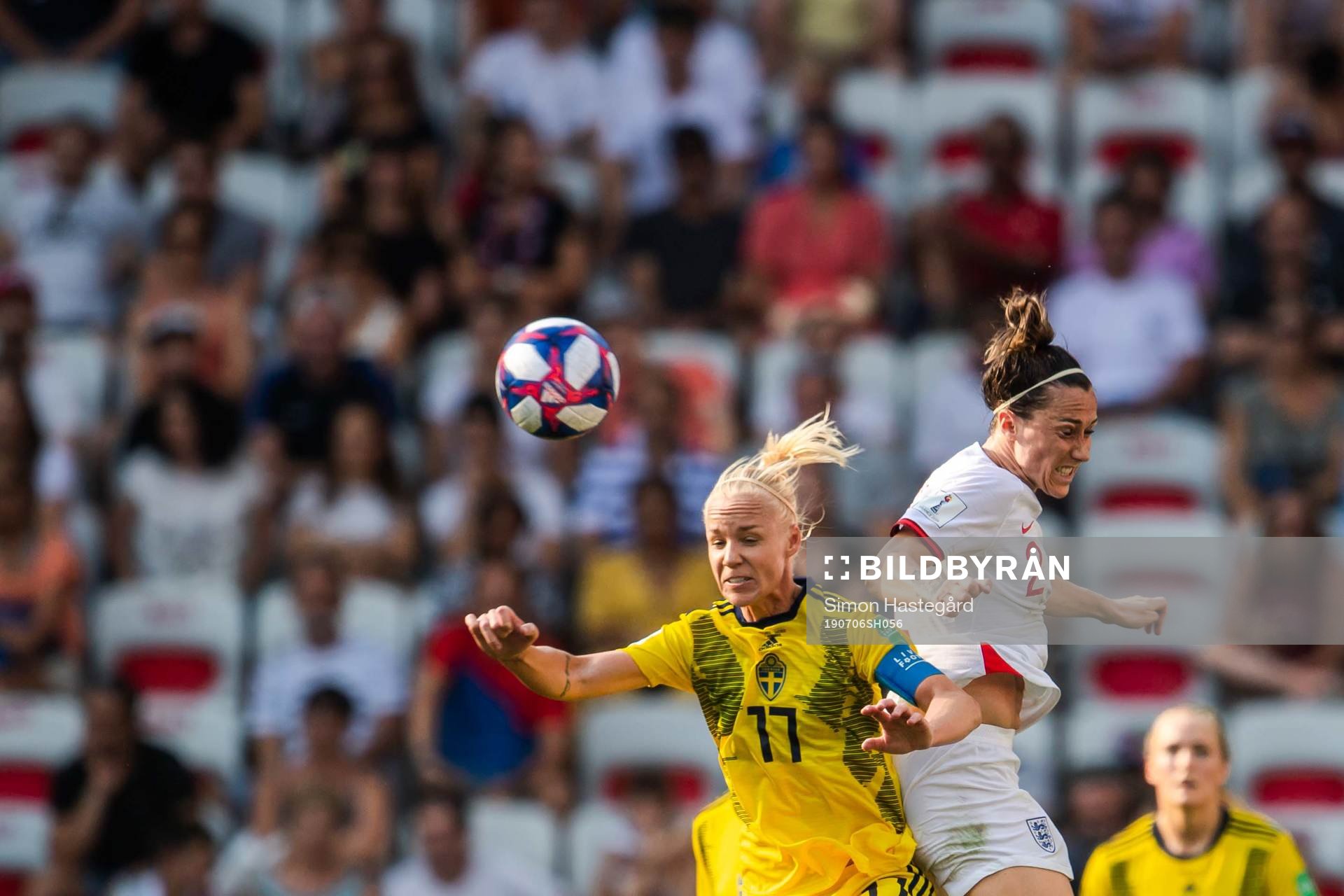 Caroline Seger of Sweden and Lucy Bronze of England