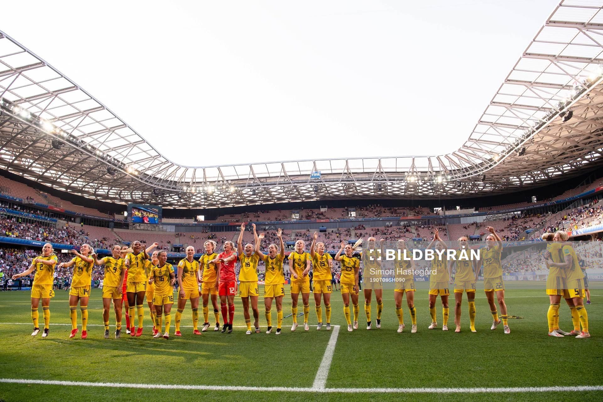 Players of Sweden celebrate winning bronze