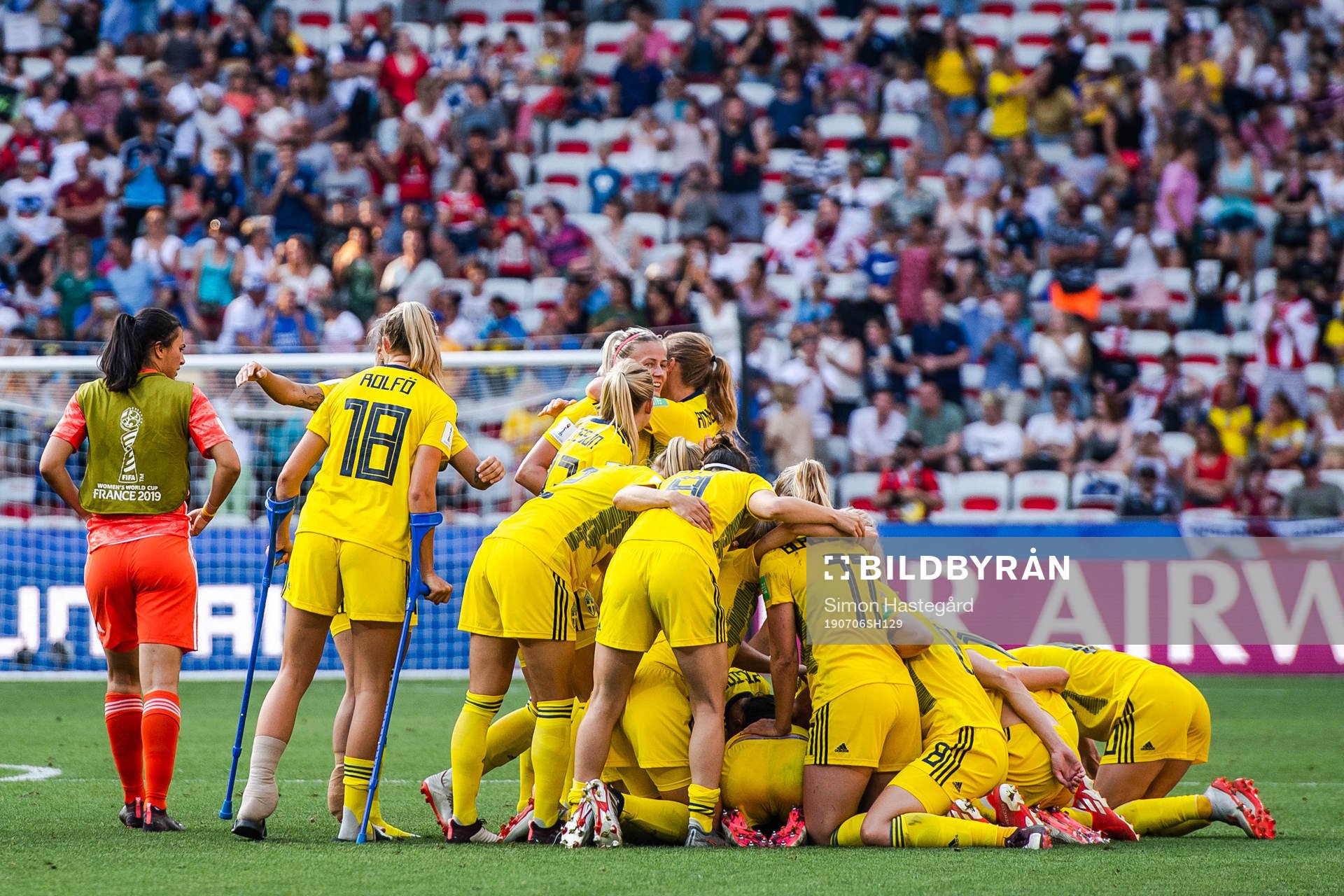 Players of Sweden celebrate
