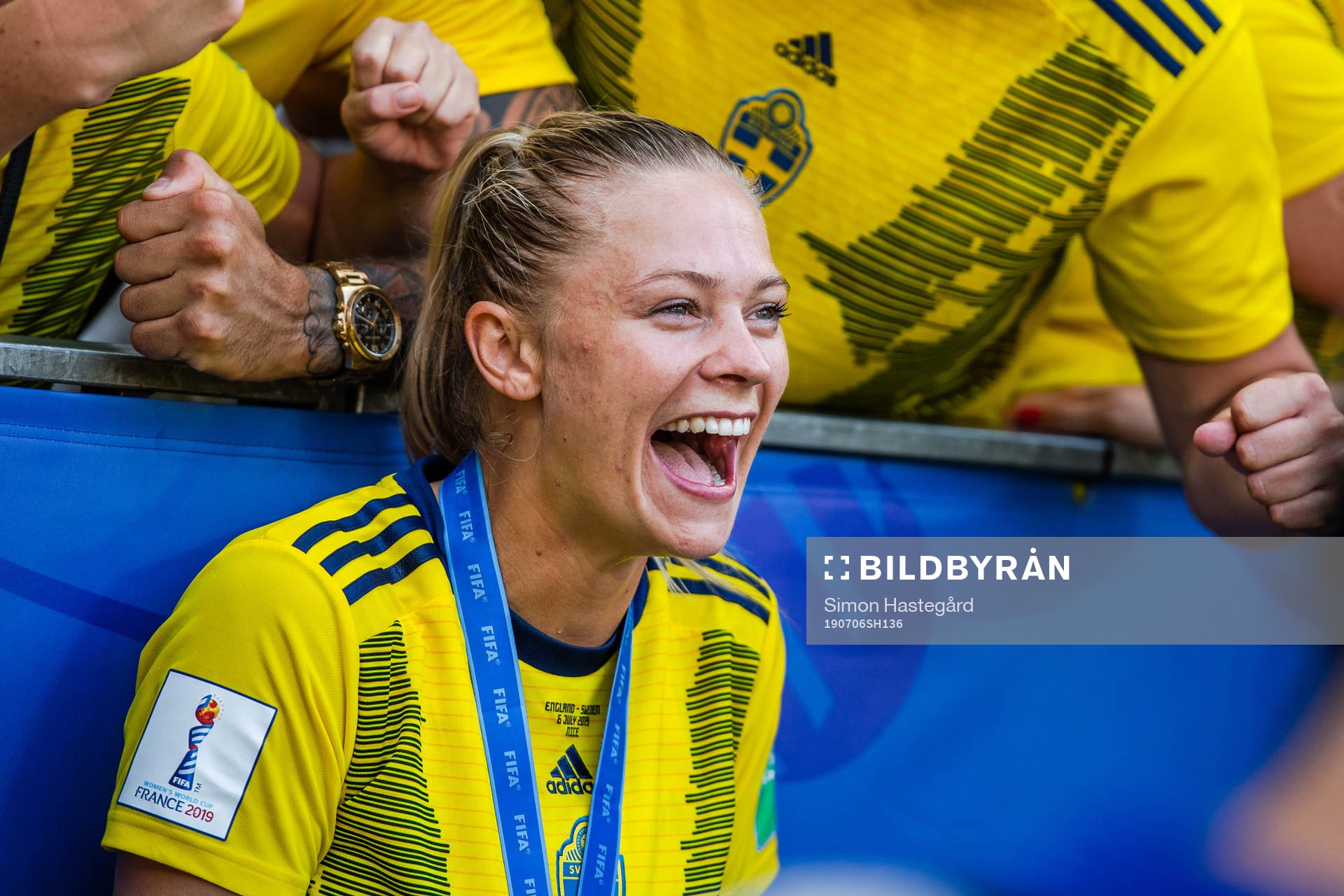 Fridolina Rolfö of Sweden celebrates