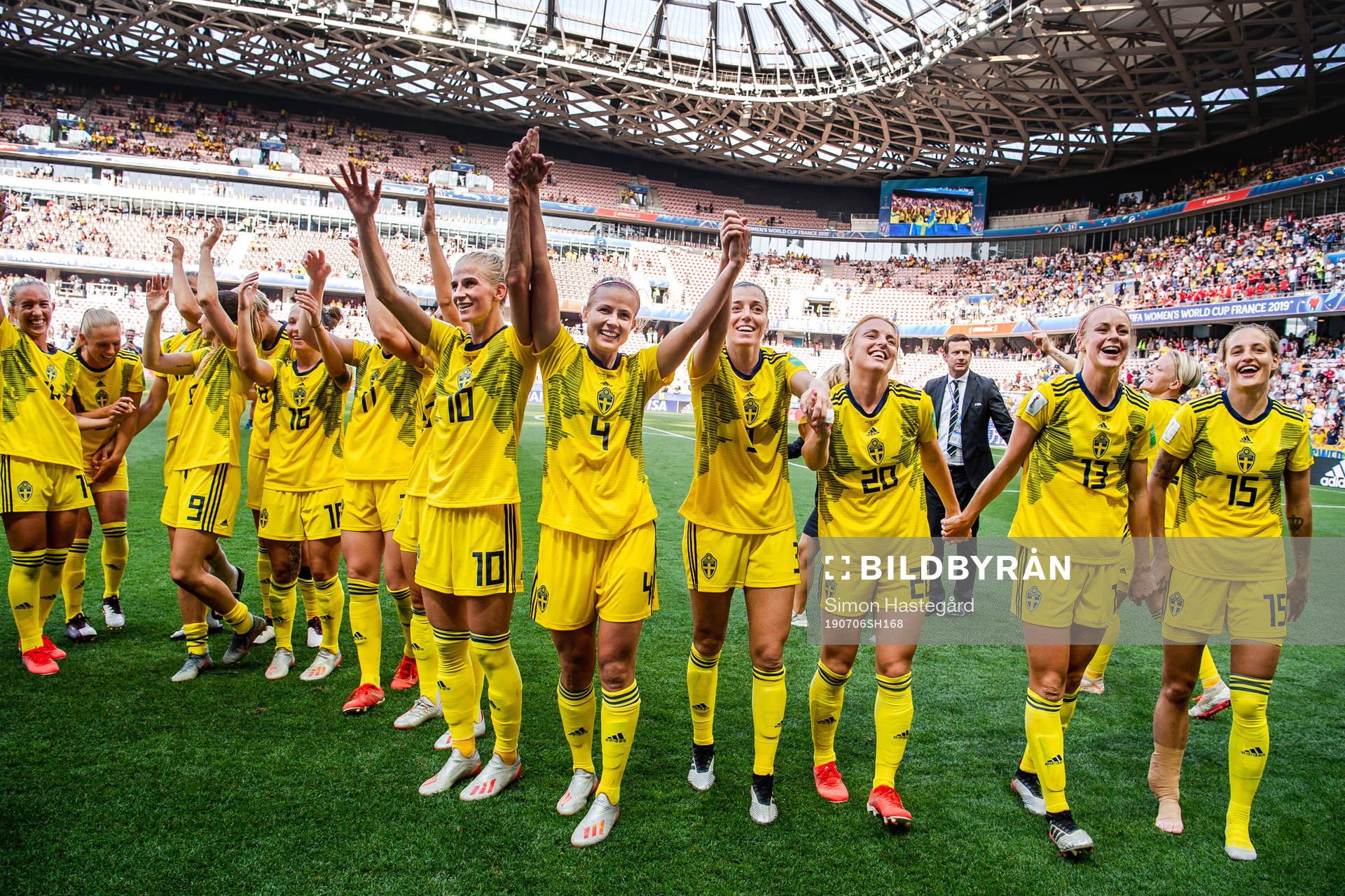 Players of Sweden celebrate