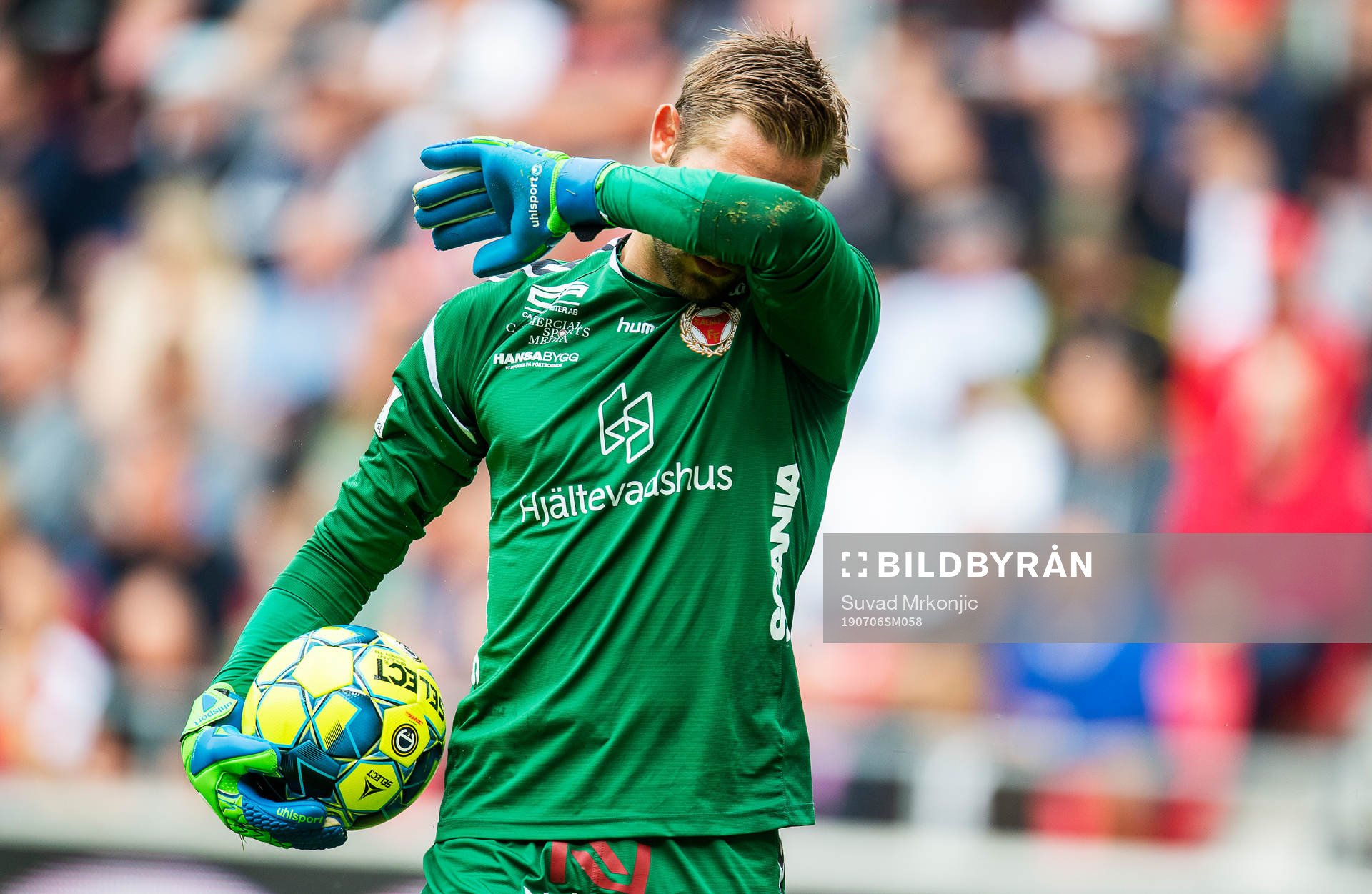 Kalmars målvakt Lucas Hägg-Johansson deppar