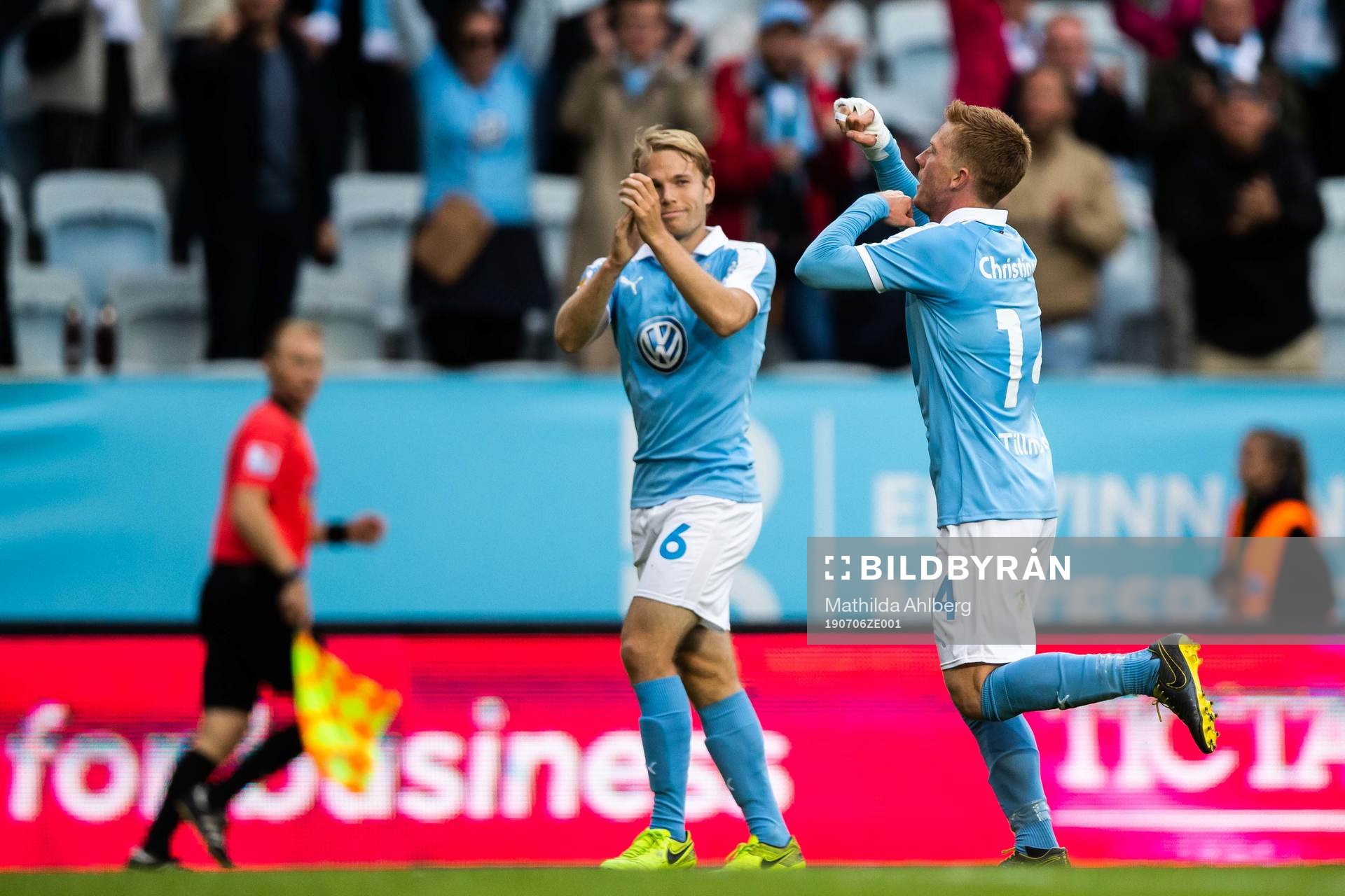 Malmö FFs Anders Christiansen och Oscar Lewicki jublar