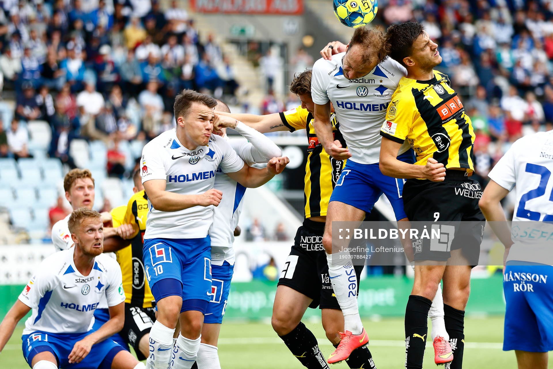 Häckens Alexander Jeremejeff och IFK Norrköpings Lars