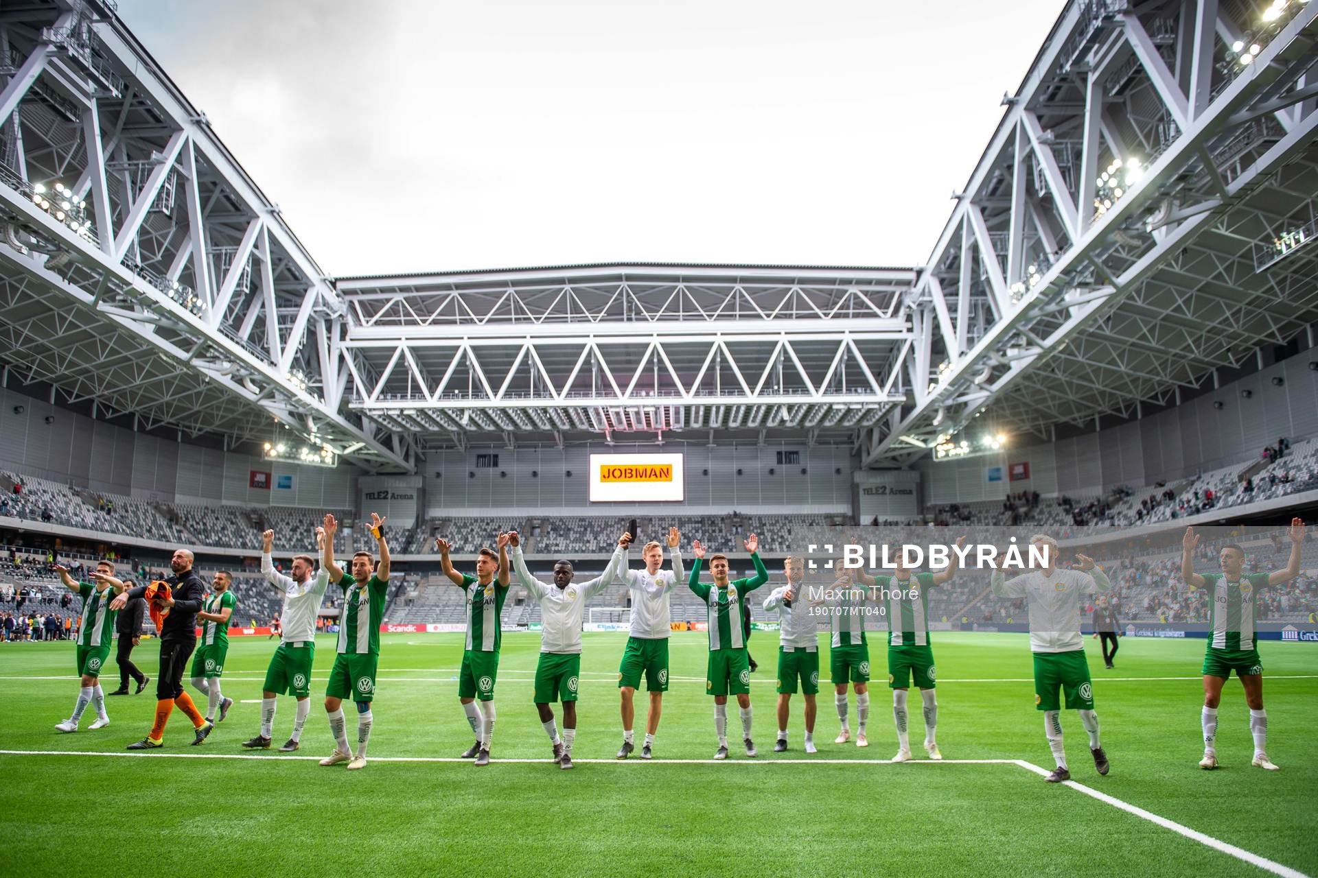 Hammarbys spelare jublar efter fotbollsmatchen i Allsvenskan mellan Hammarby och Falkenberg den 7 juli 2019 i Stockholm.