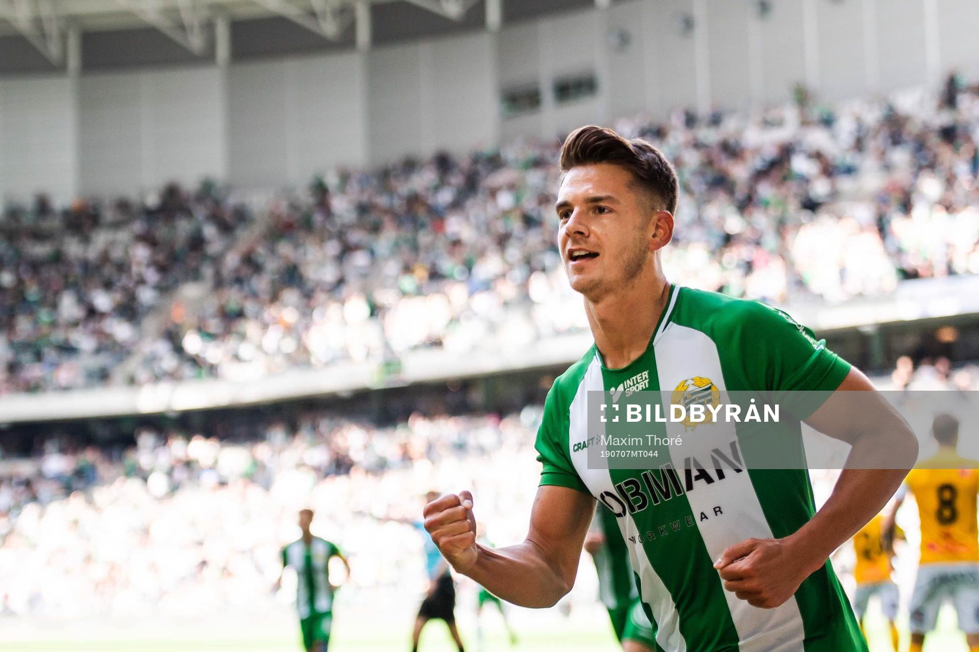 Hammarbys Alexander Kacaniklic jublar