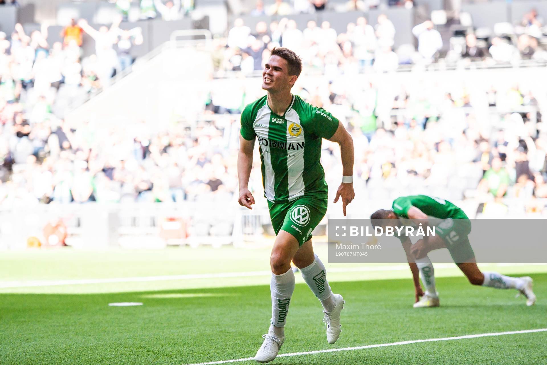 Hammarbys Vidar Örn Kjartansson jublar
