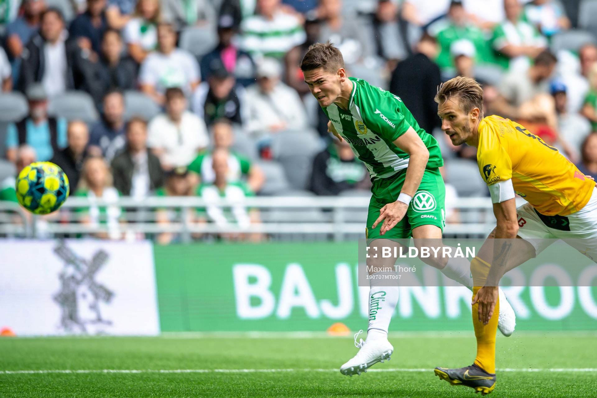 Hammarbys Vidar Örn Kjartansson och Falkenbergs Tobias