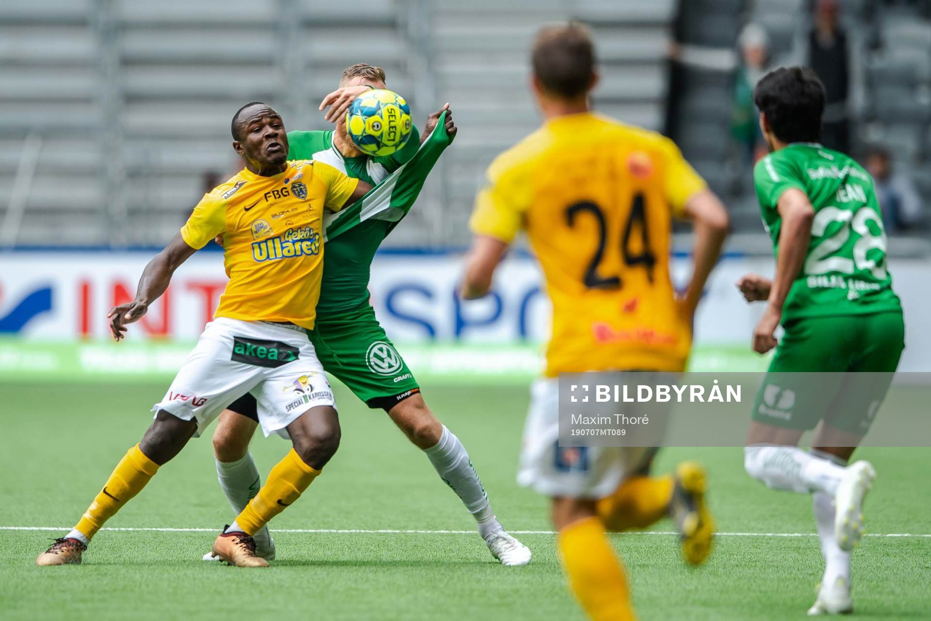 Falkenbergs Nsima Peter och Hammarbys David Fällman