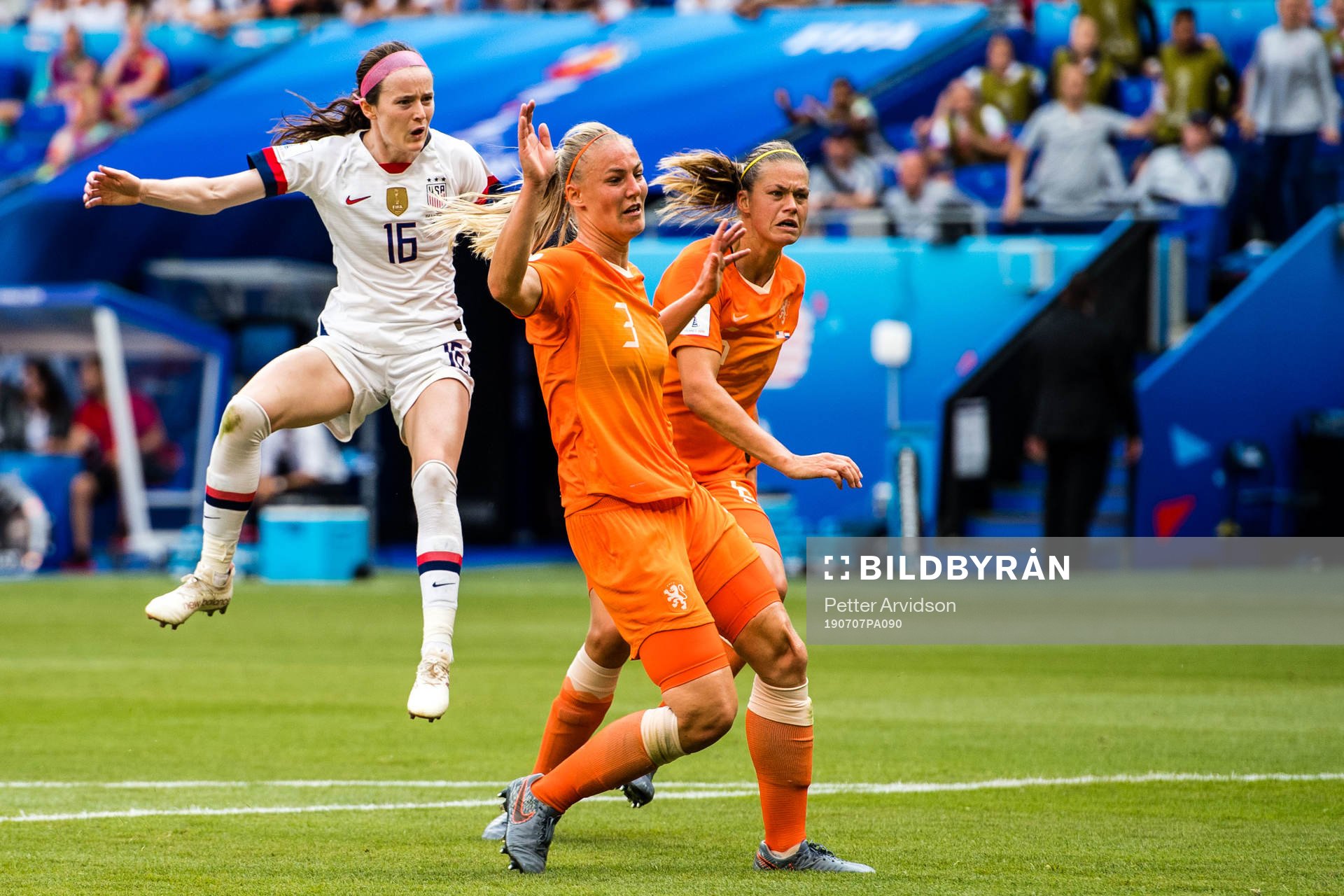 Rose Lavelle of USA scores the 2-0 goal