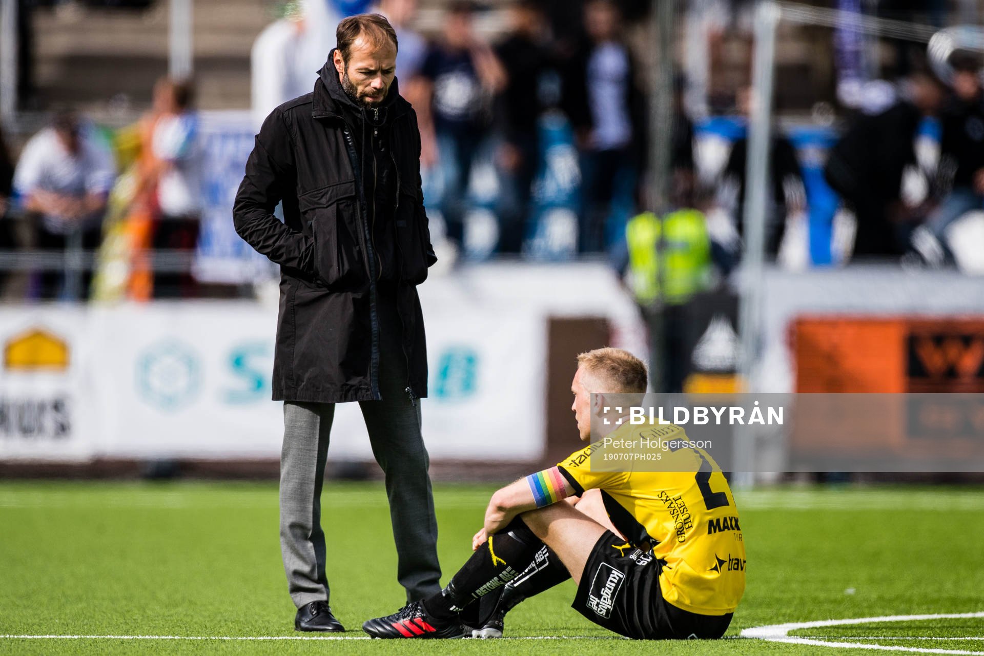 Häckens tränare Andreas Alm och Rasmus Lindgren deppar
