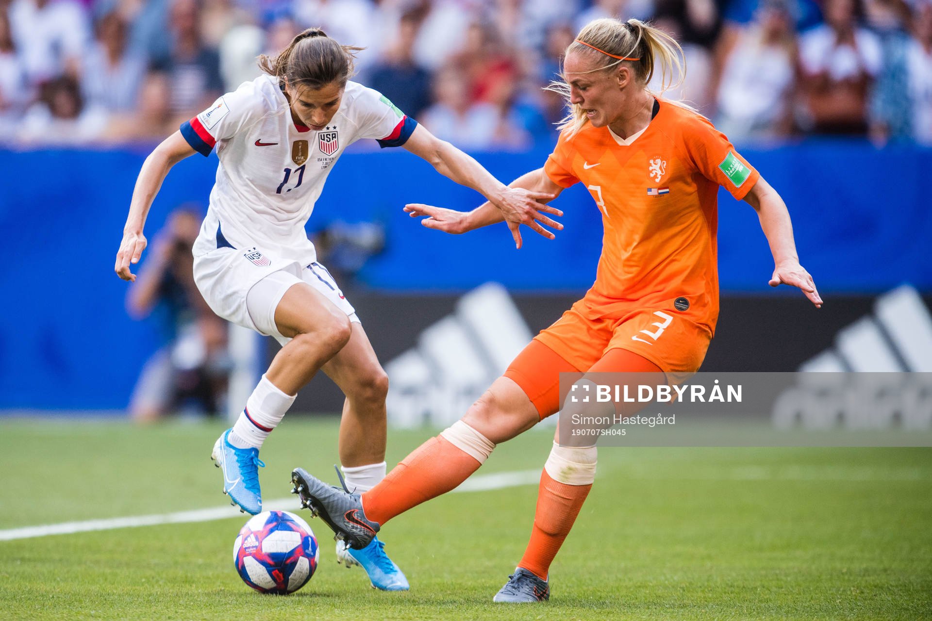 Tobin Heath of USA and Stefanie Van Der Gragt Stefanie Van
