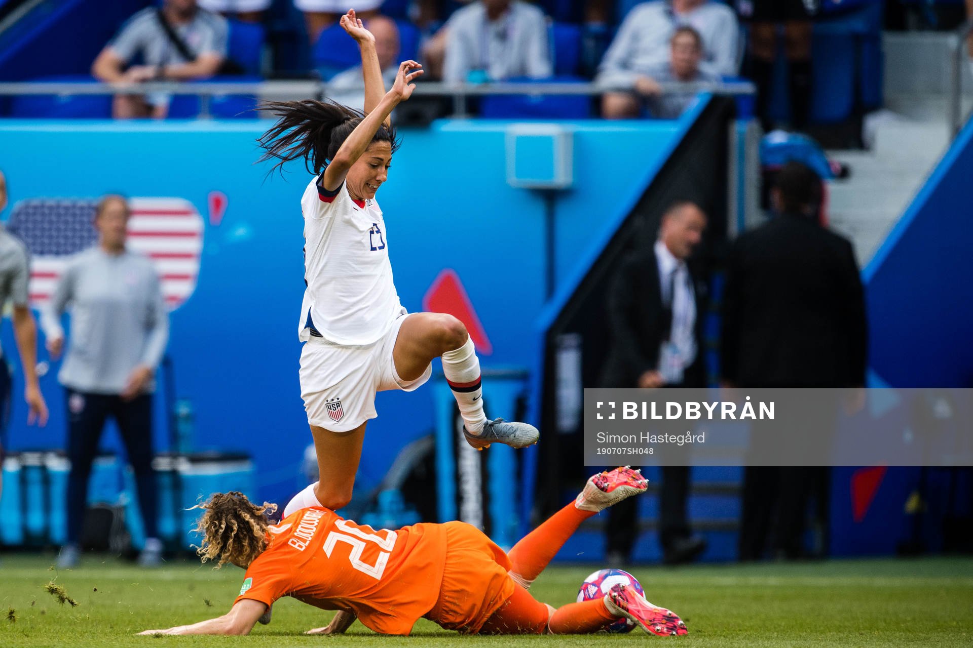 Christen Press of USA and Dominique Johanna Anna P. Janssen