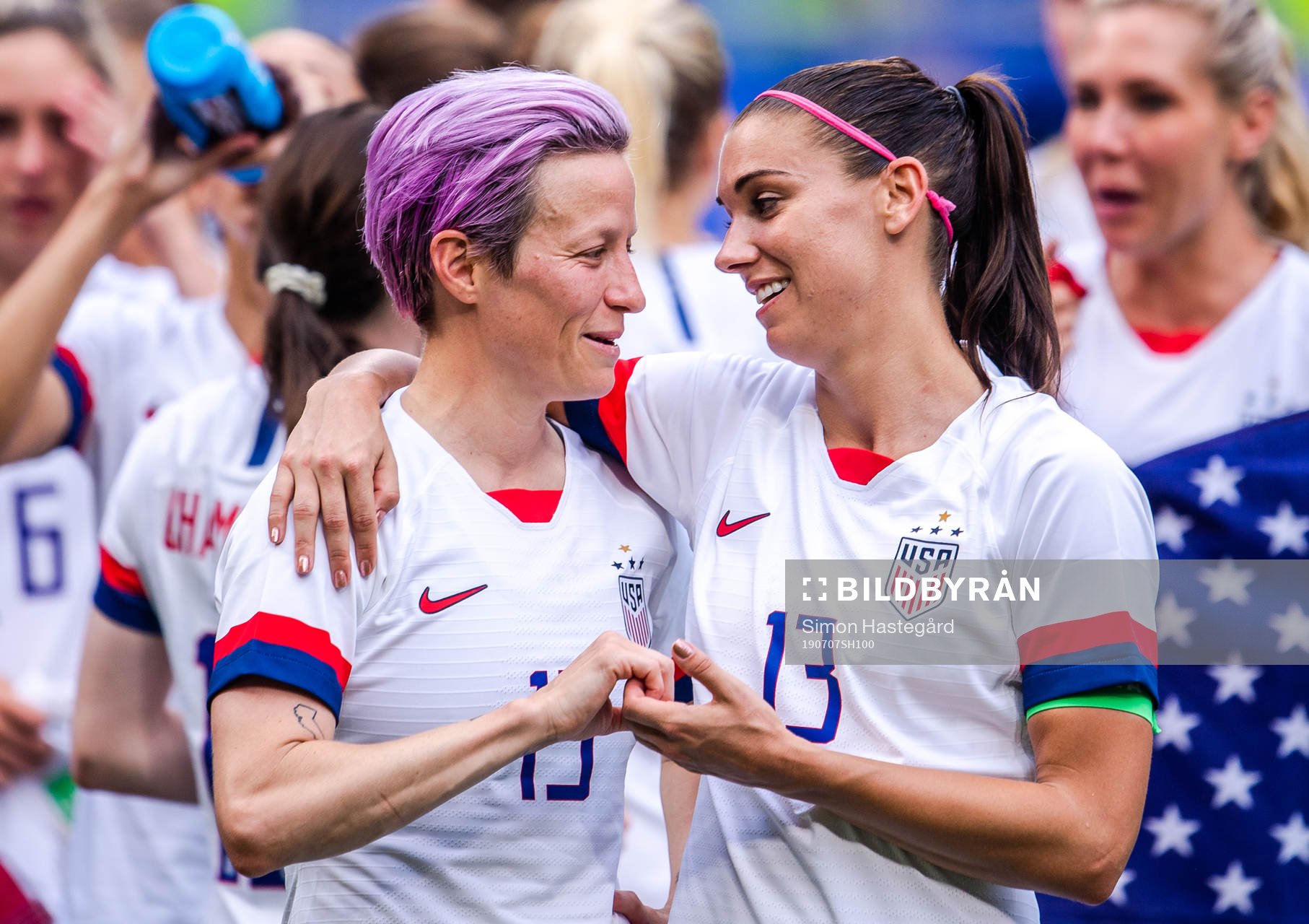 Megan Rapinoe and Alex Morgan of USA celebrate