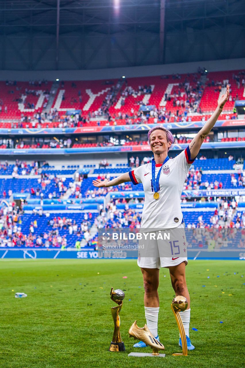 Megan Rapinoe of USA celebrates