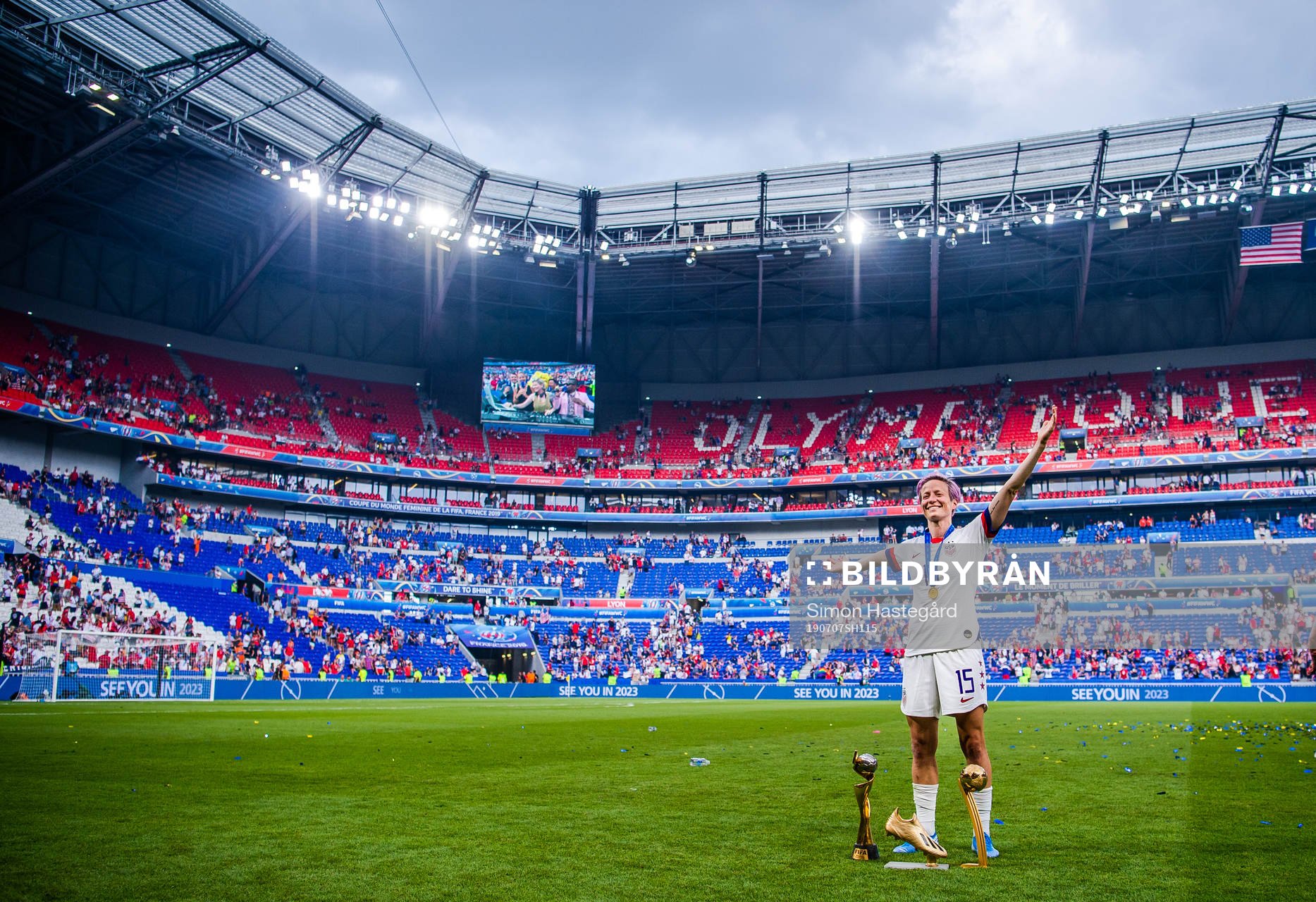 Megan Rapinoe of USA celebrates