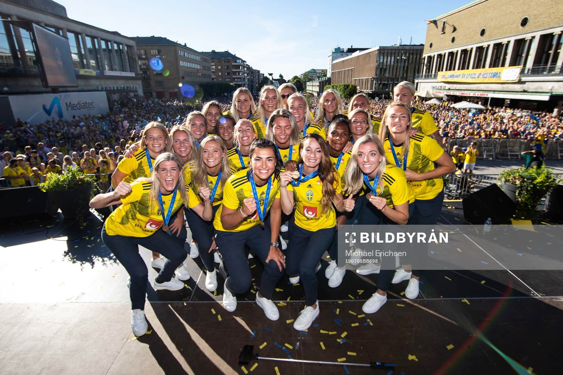The players pose for a team group photo