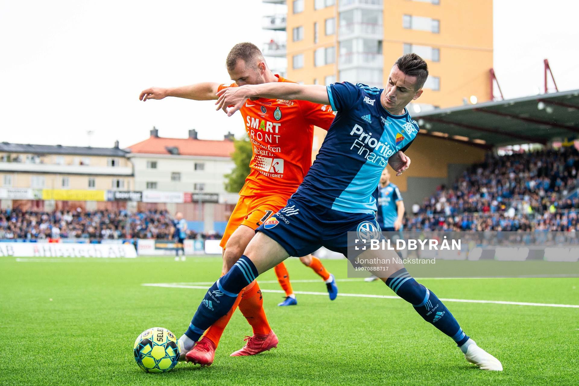 Djurgårdens Haris Radetinac och AFC Eskilstunas Mehmed