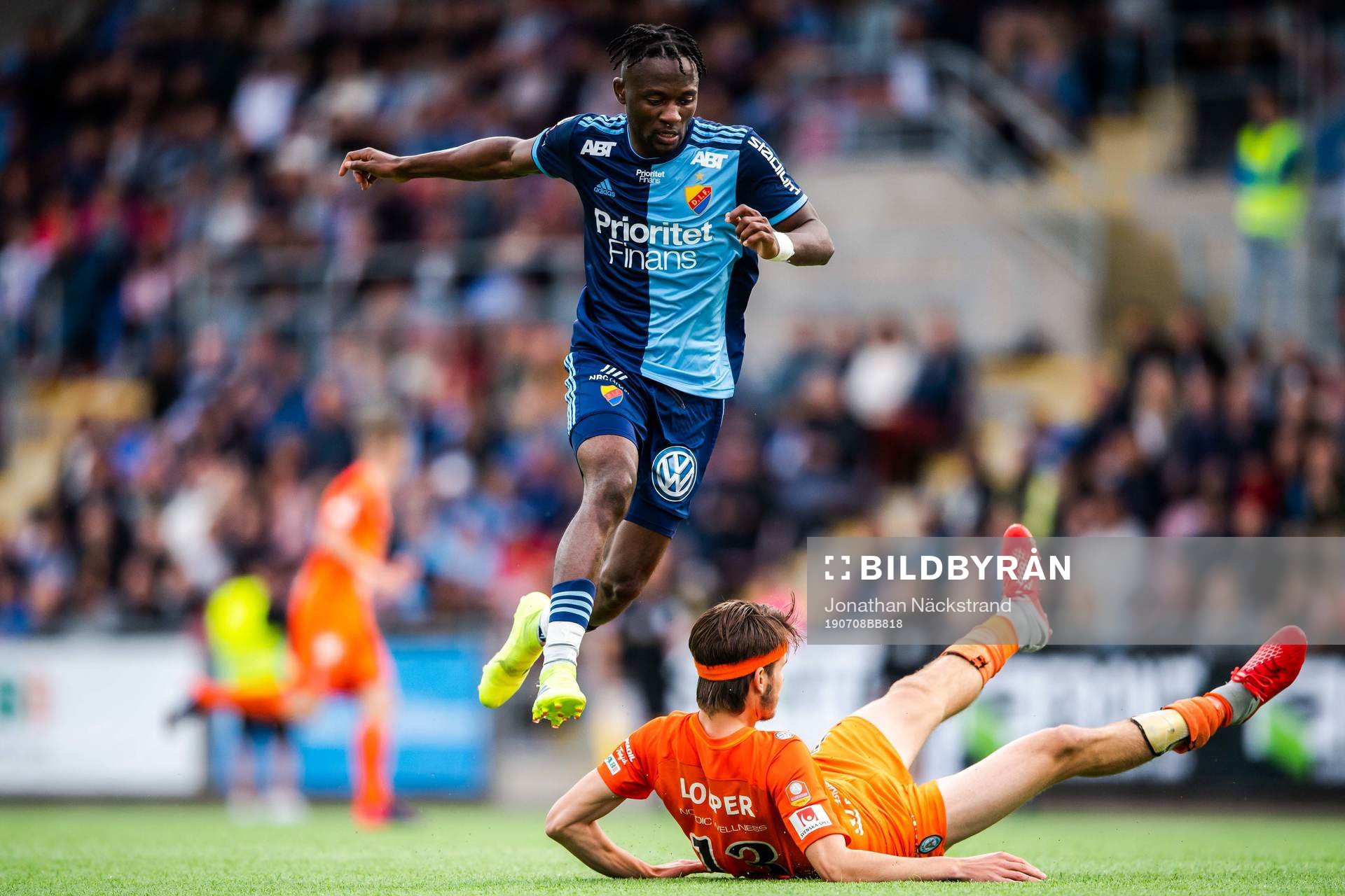 Djurgårdens Mohamed Buya Turay och AFC Eskilstunas Wilhelm