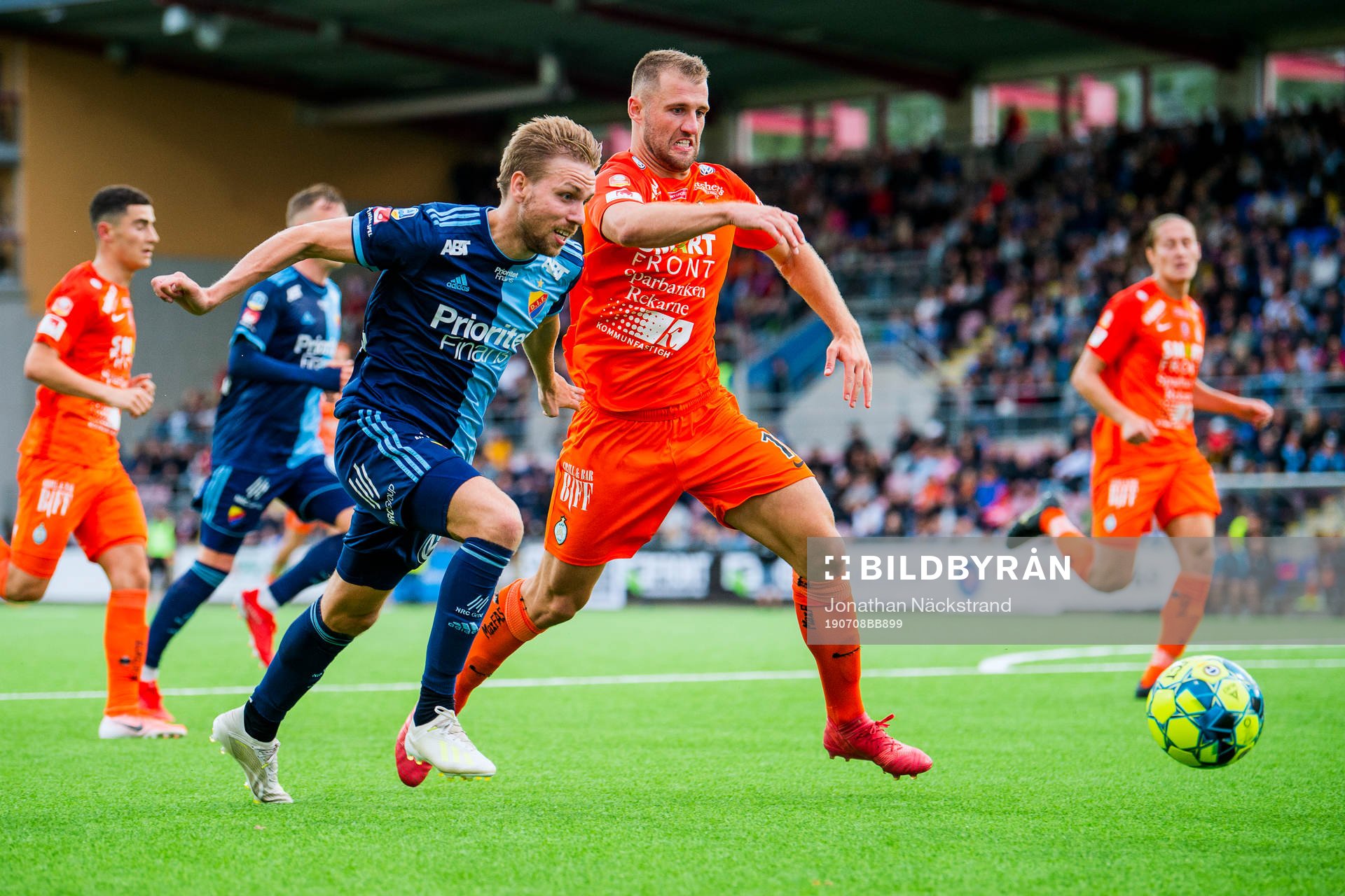 Djurgårdens Jonathan Ring och AFC Eskilstunas Mehmed