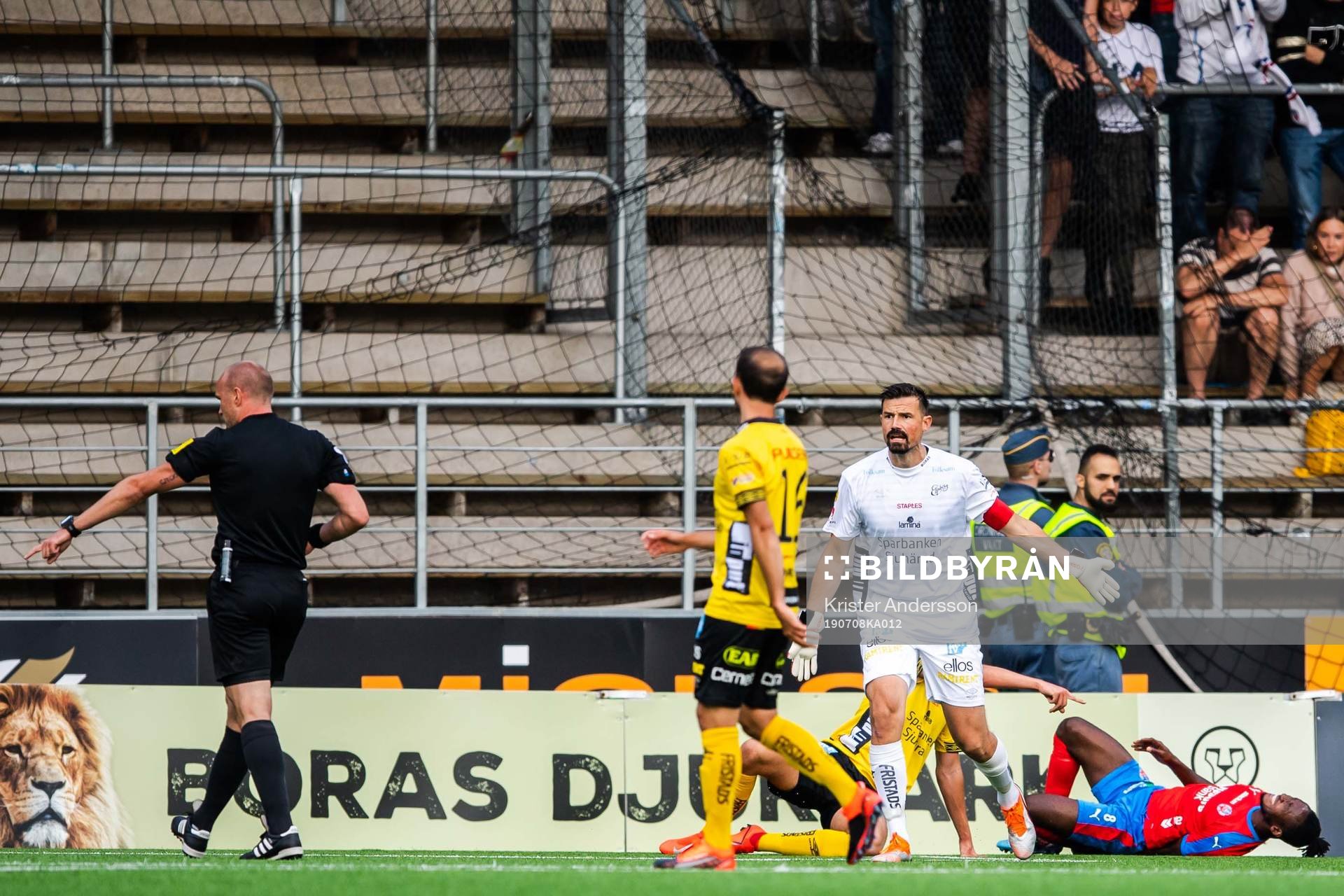 Domaren dömmer straff till Helsingborg